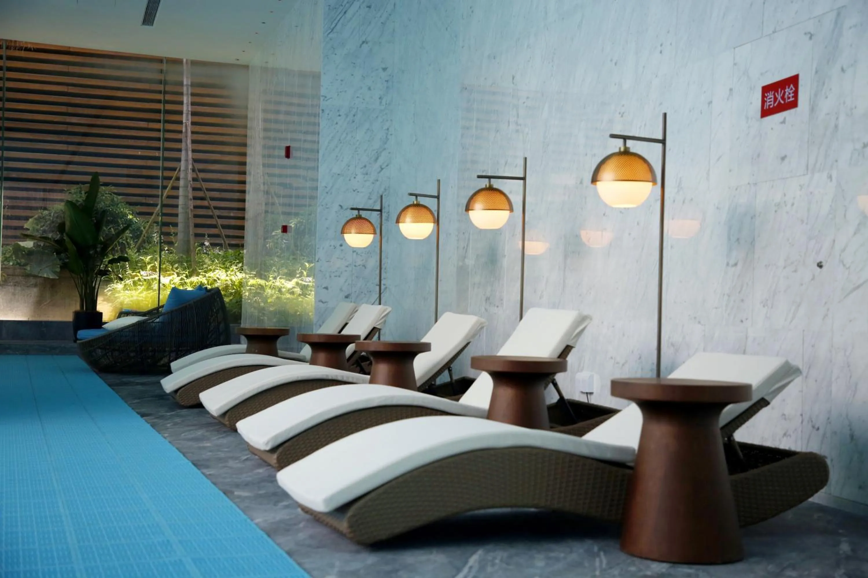 Swimming pool in Oaks Chengdu at Cultural Heritage Park