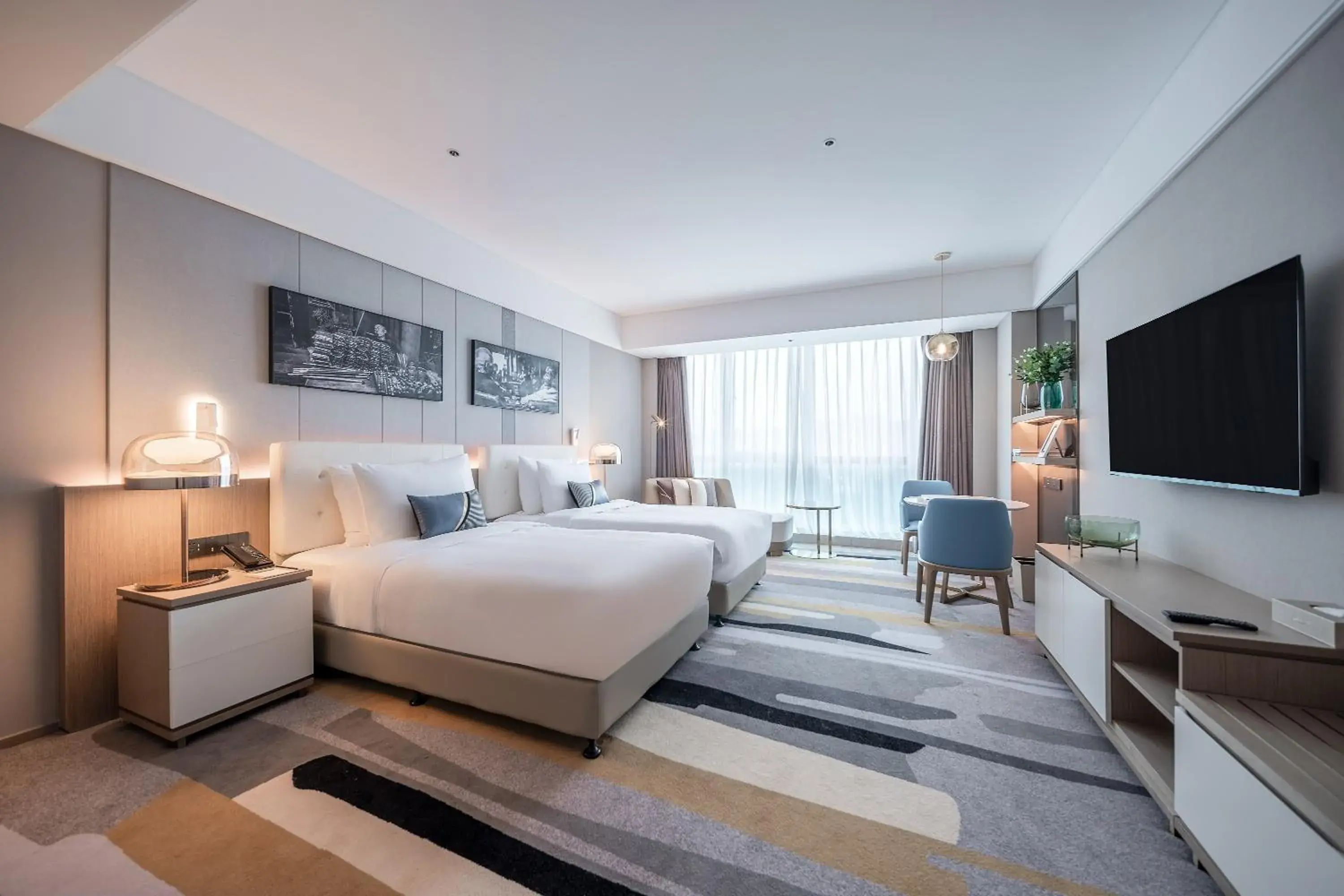 Photo of the whole room, Bed in Oaks Chengdu at Cultural Heritage Park Photo of the whole room, Bed in Oaks Chengdu at Cultural Heritage Park