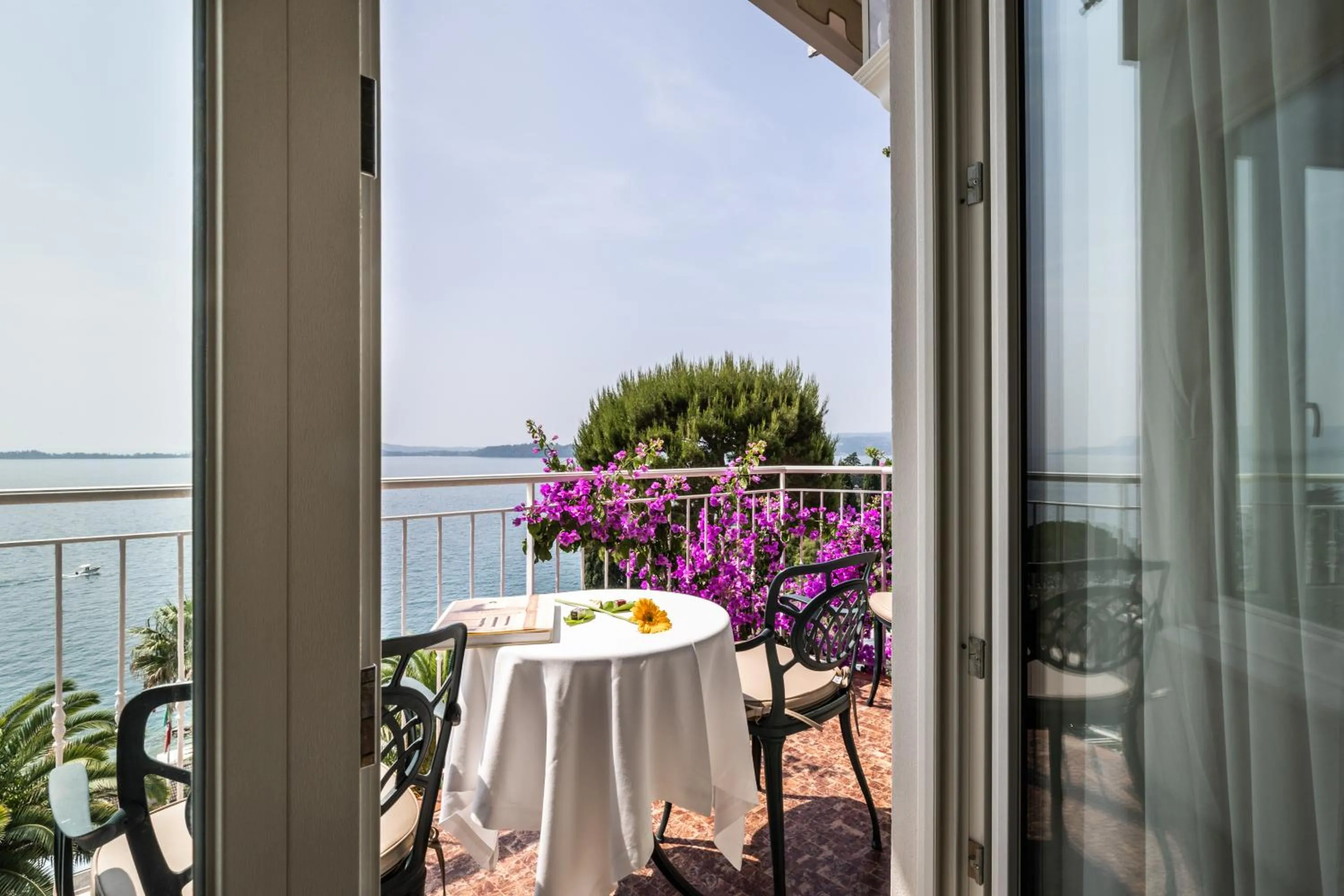 View (from property/room) in Hotel Villa Florida & Suite Apartments