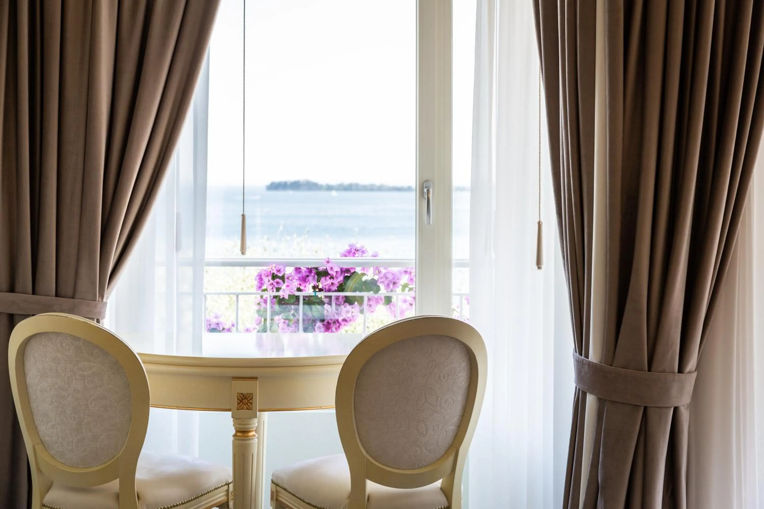 Living room in Hotel Villa Florida & Suite Apartments