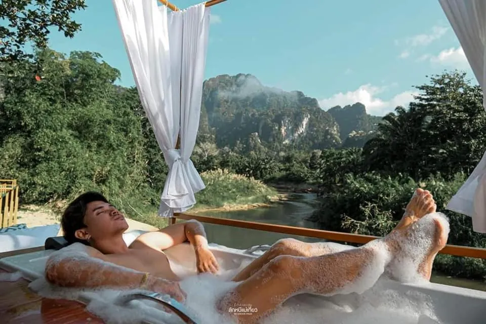 People in Phu Siab Mhok@KhaoSok