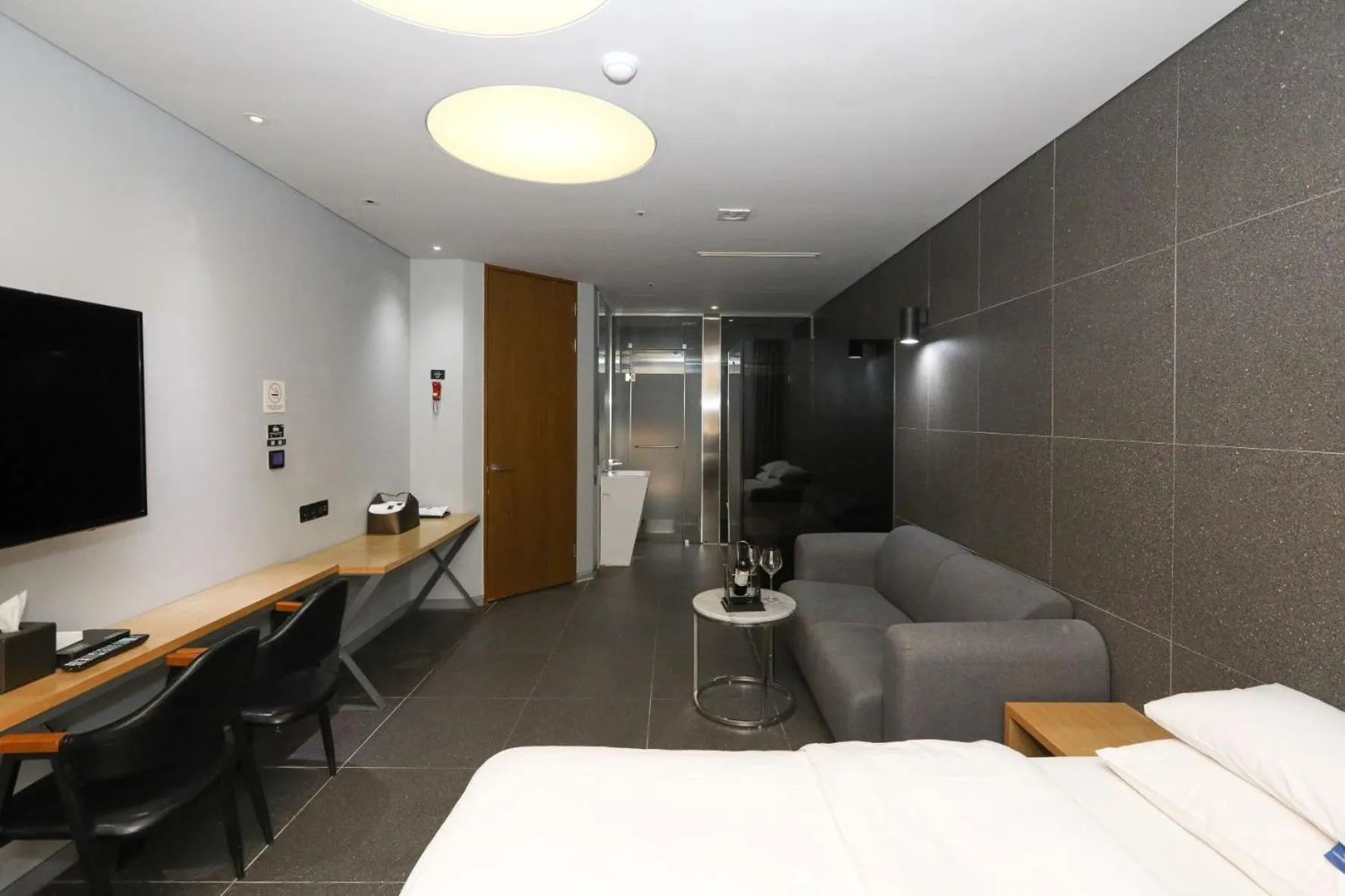 Bed in Hotel The Designers Hongdae