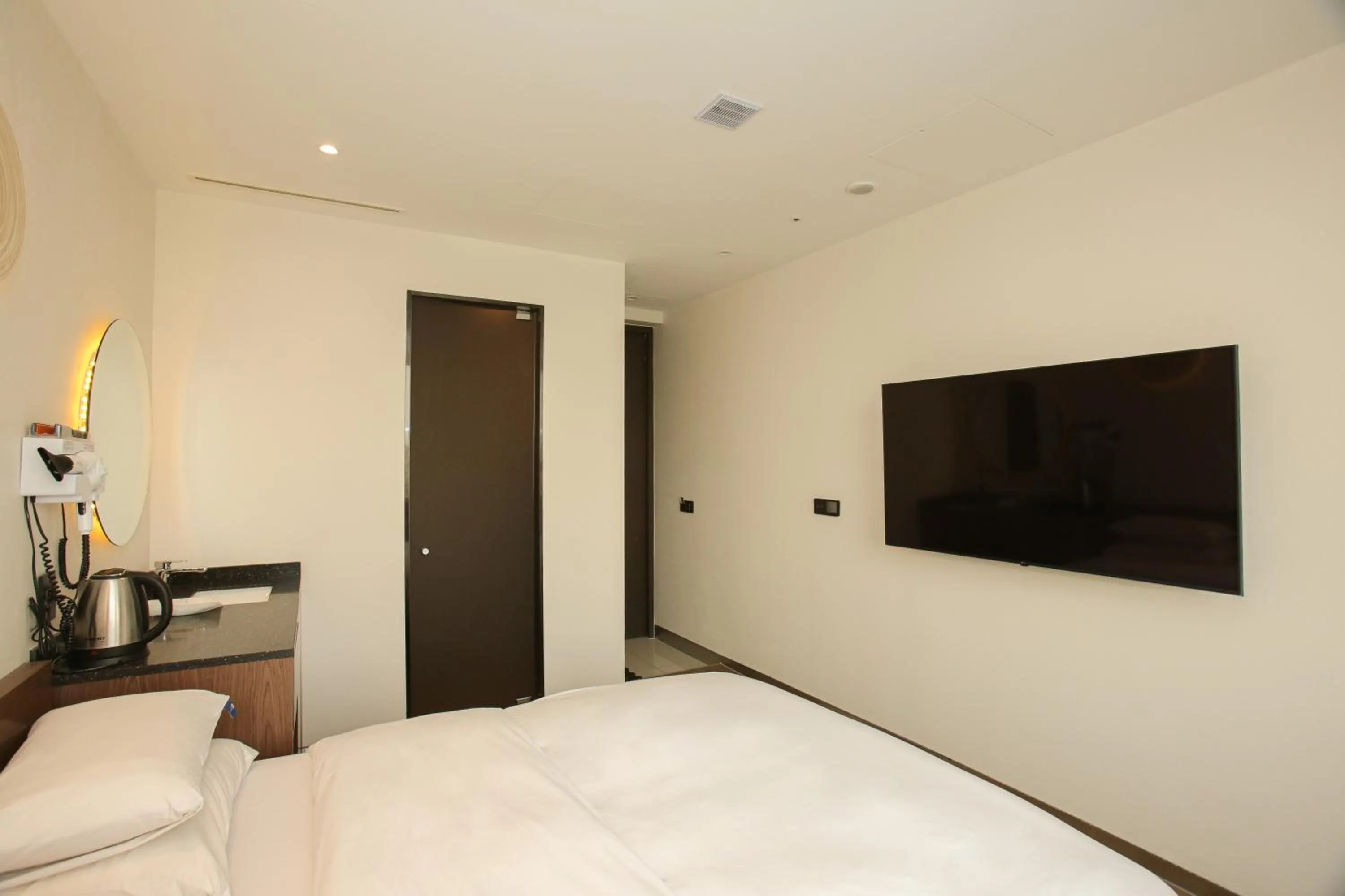 Bed in Hotel The Designers Hongdae