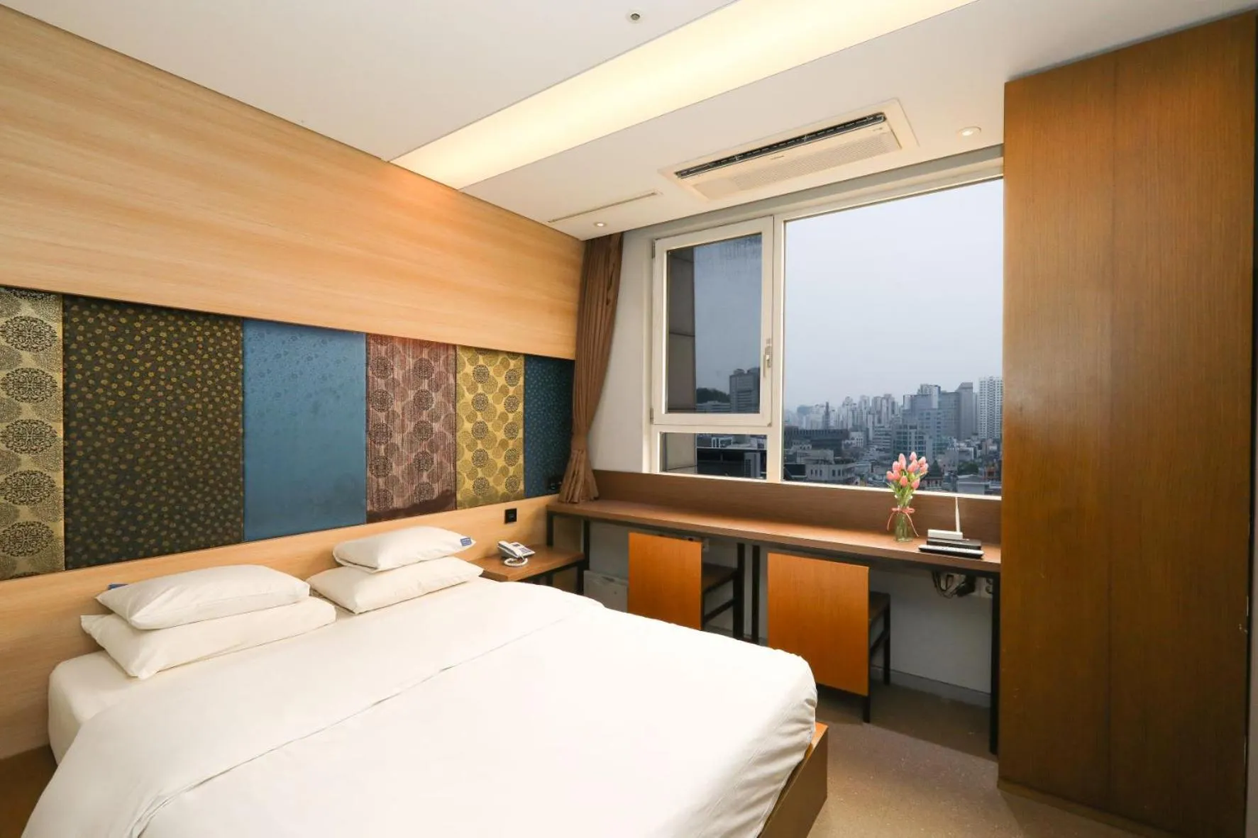 Bed in Hotel The Designers Hongdae