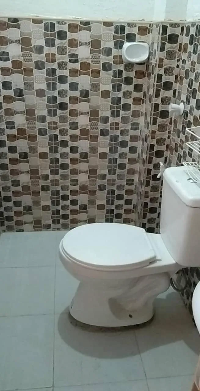 Toilet in Villa Juan y Exequiela