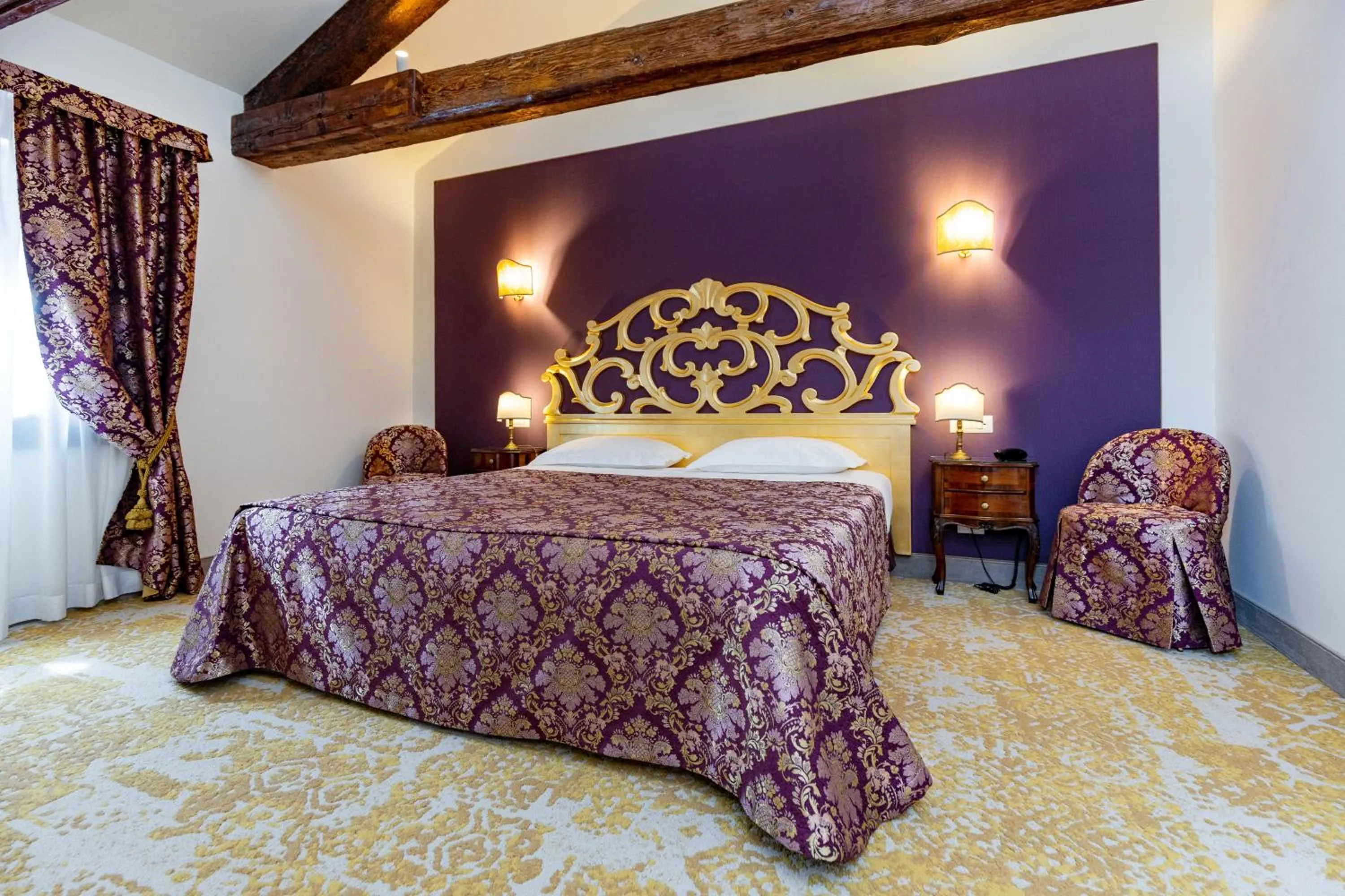 Bedroom, Bed in Hotel Giorgione