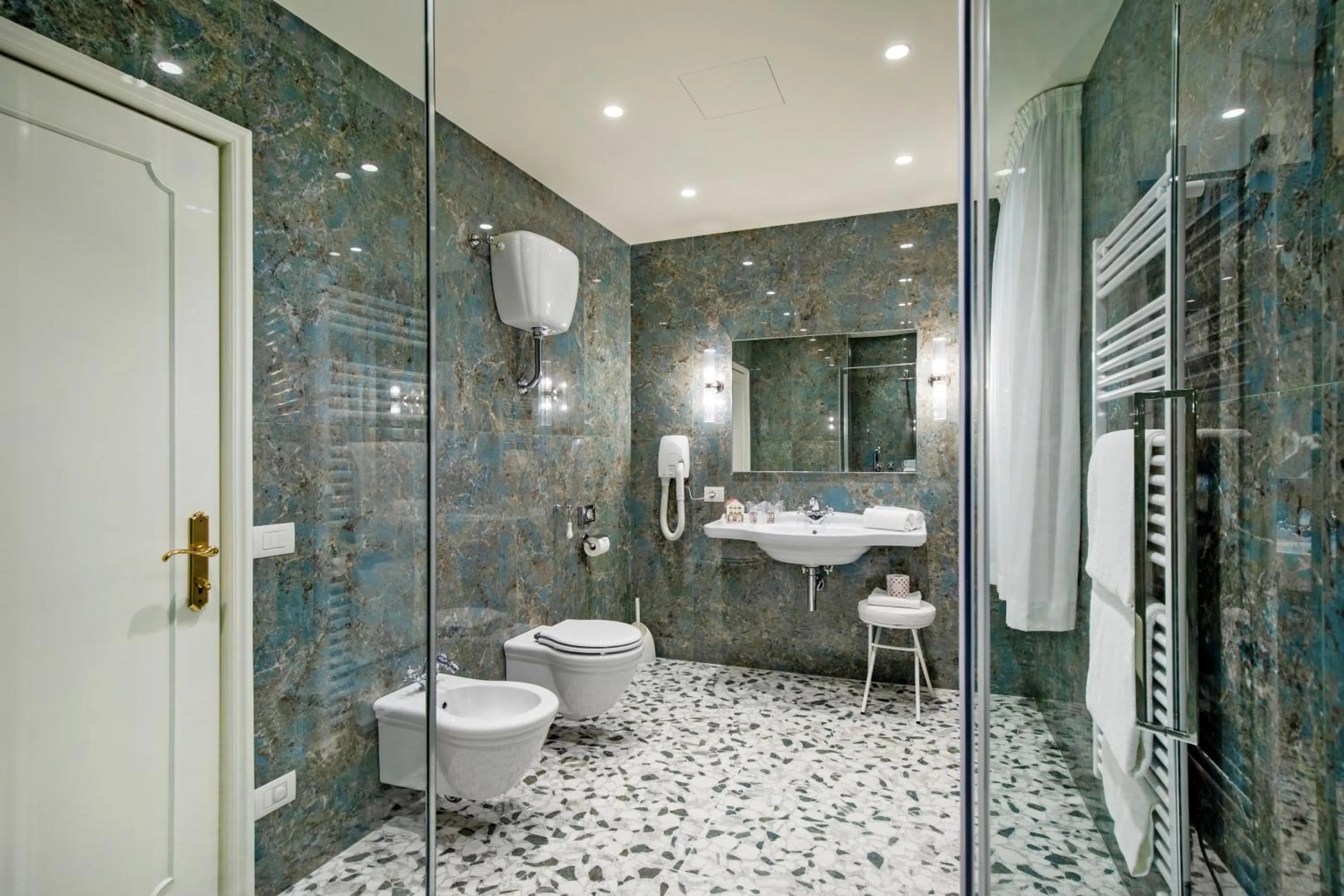 Bathroom in Hotel Giorgione