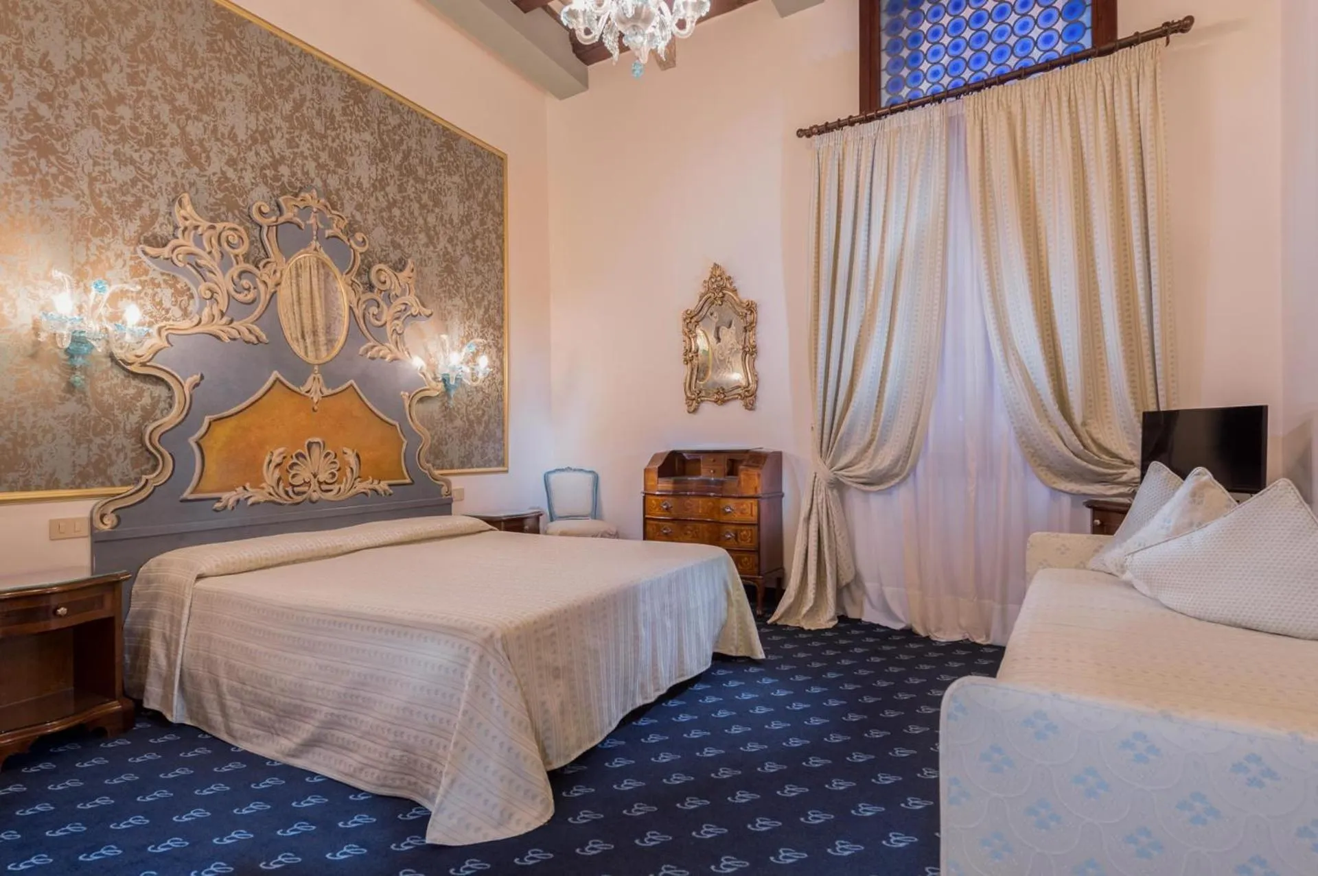 Bedroom, Bed in Hotel Giorgione