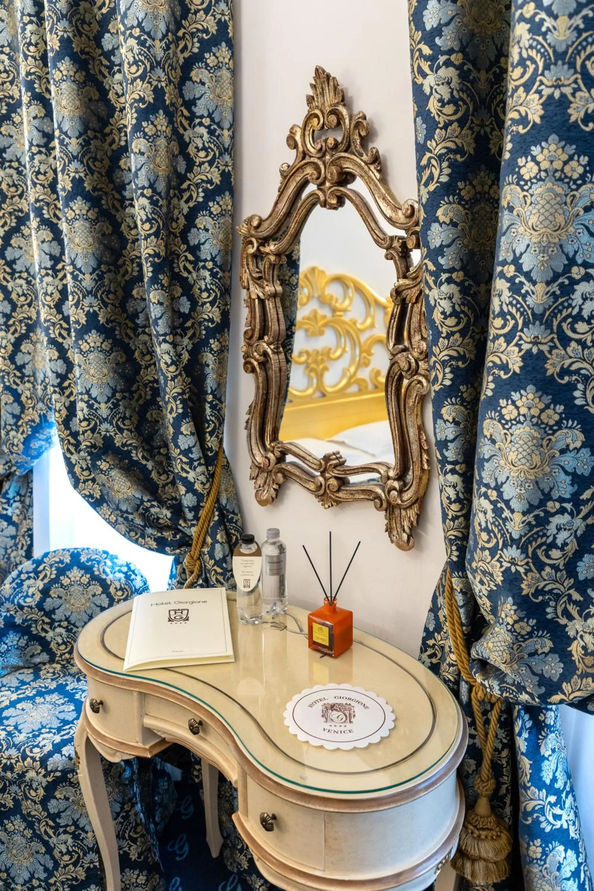 Decorative detail in Hotel Giorgione