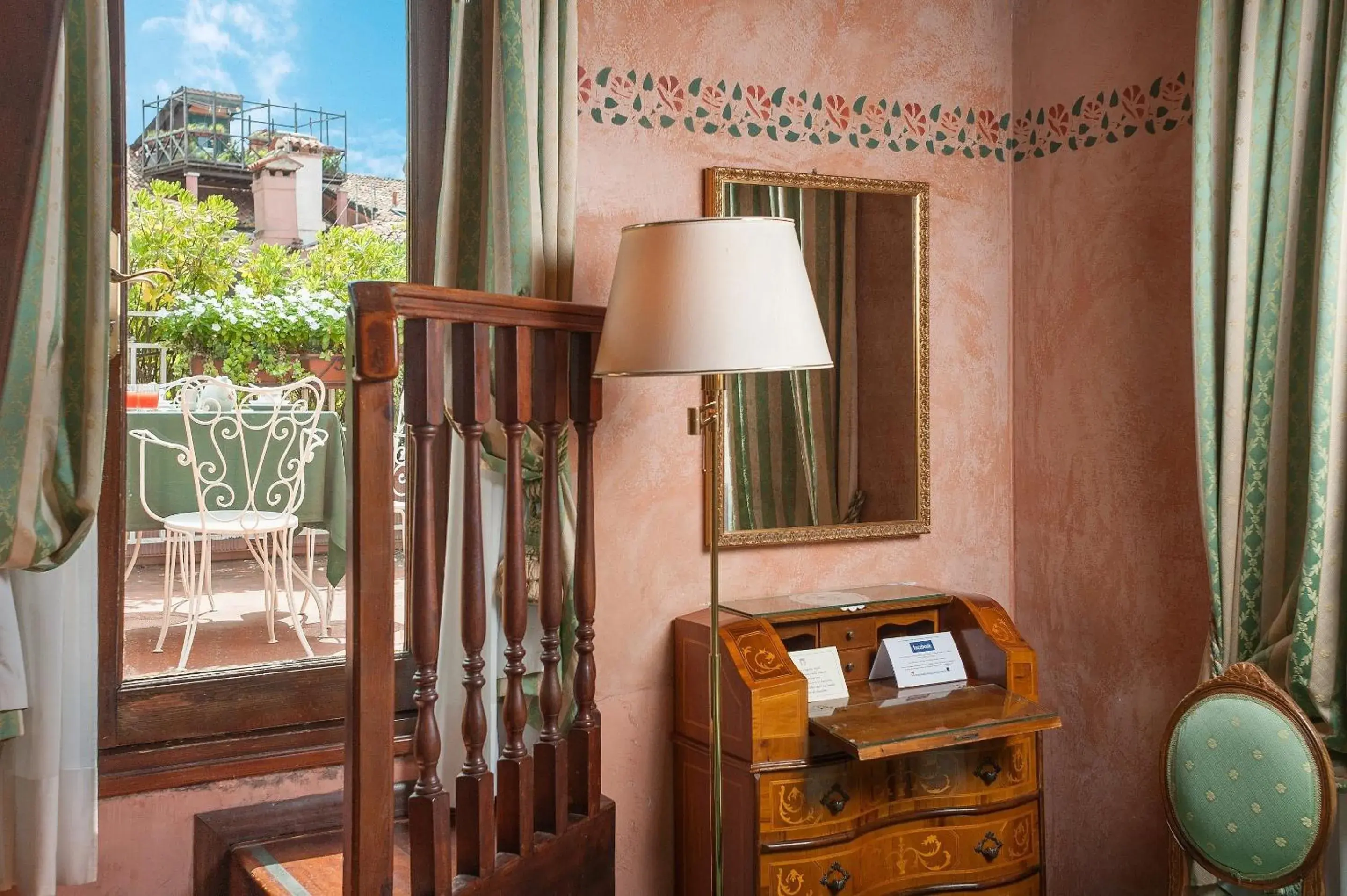 Junior Suite with Terrace in Hotel Giorgione Junior Suite with Terrace in Hotel Giorgione