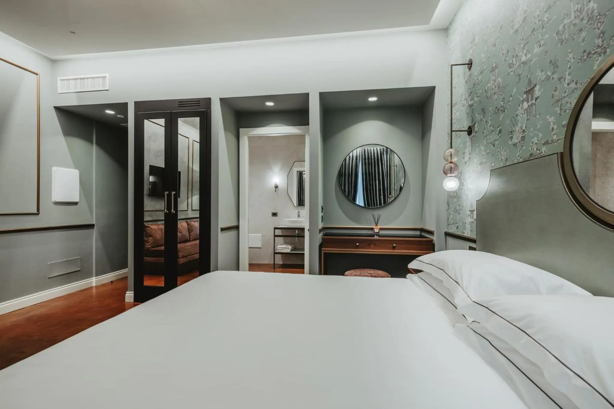 Bed in Hotel Giorgione