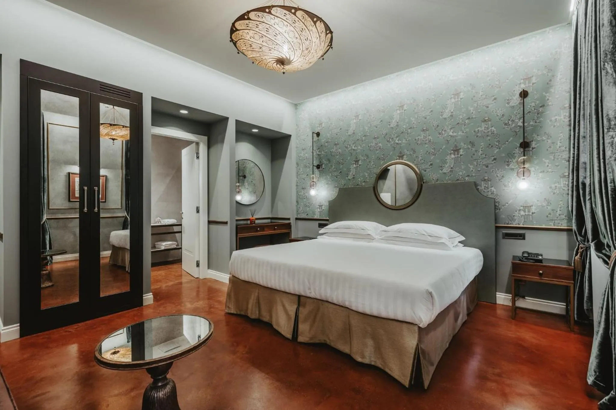 Bed in Hotel Giorgione