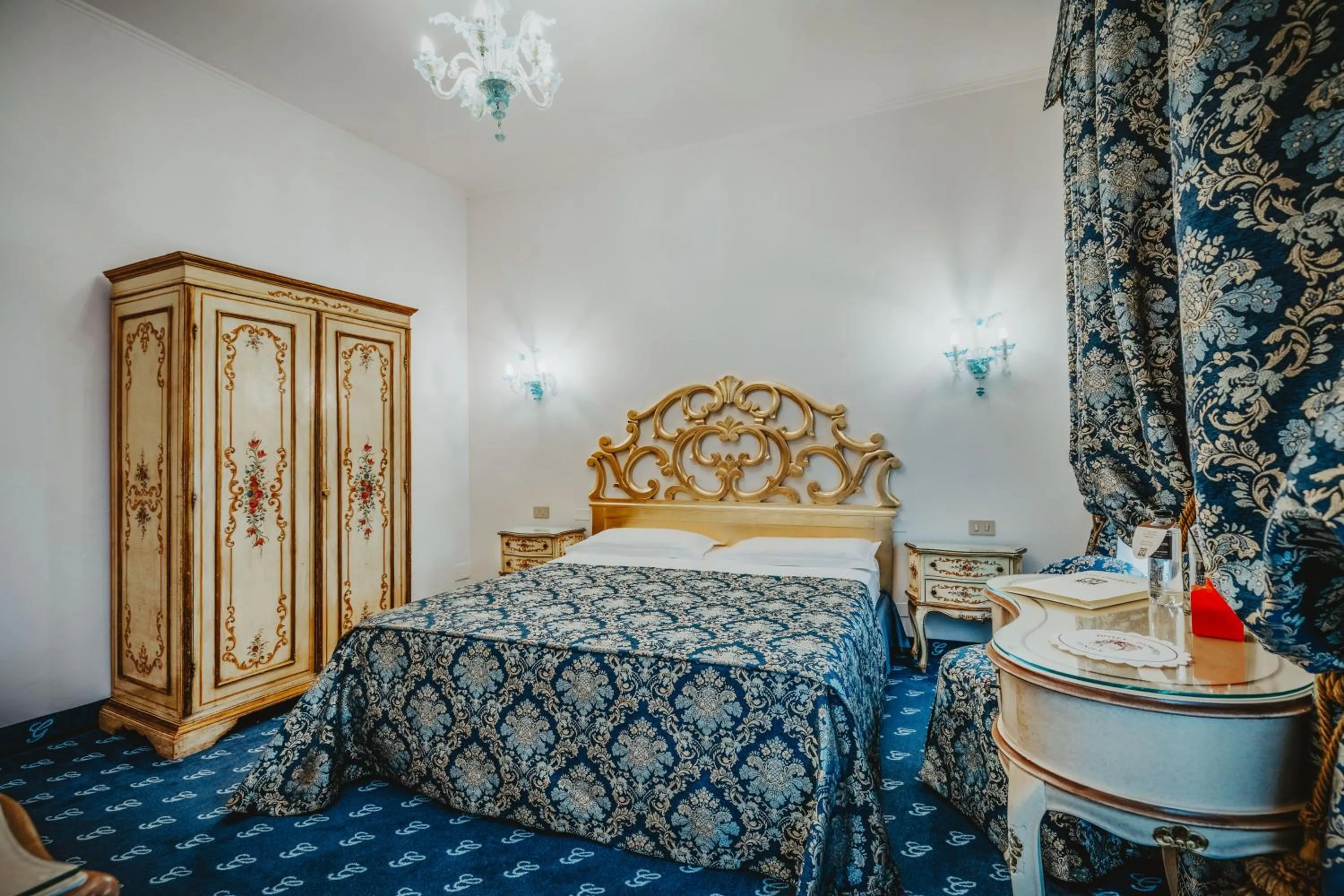 Bedroom, Bed in Hotel Giorgione