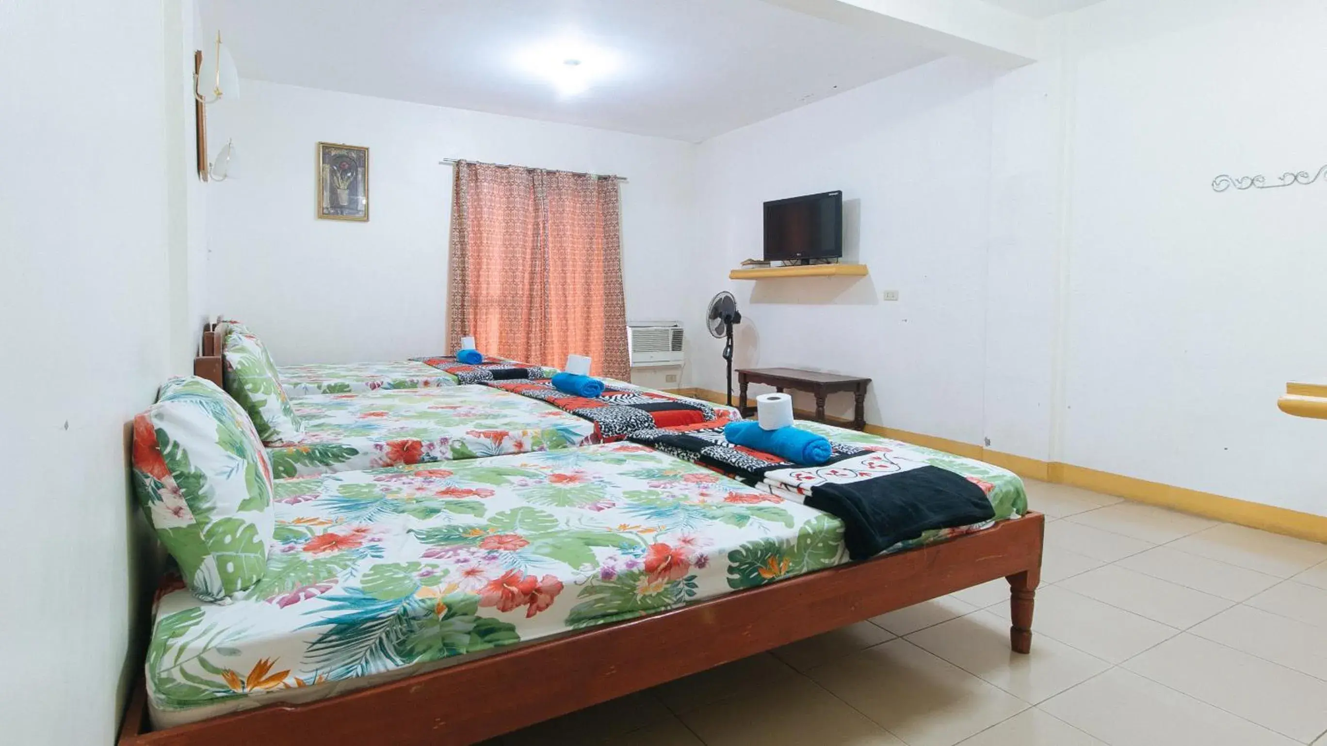 Golden Success Hotel I by RedDoorz Golden Success Hotel I by RedDoorz