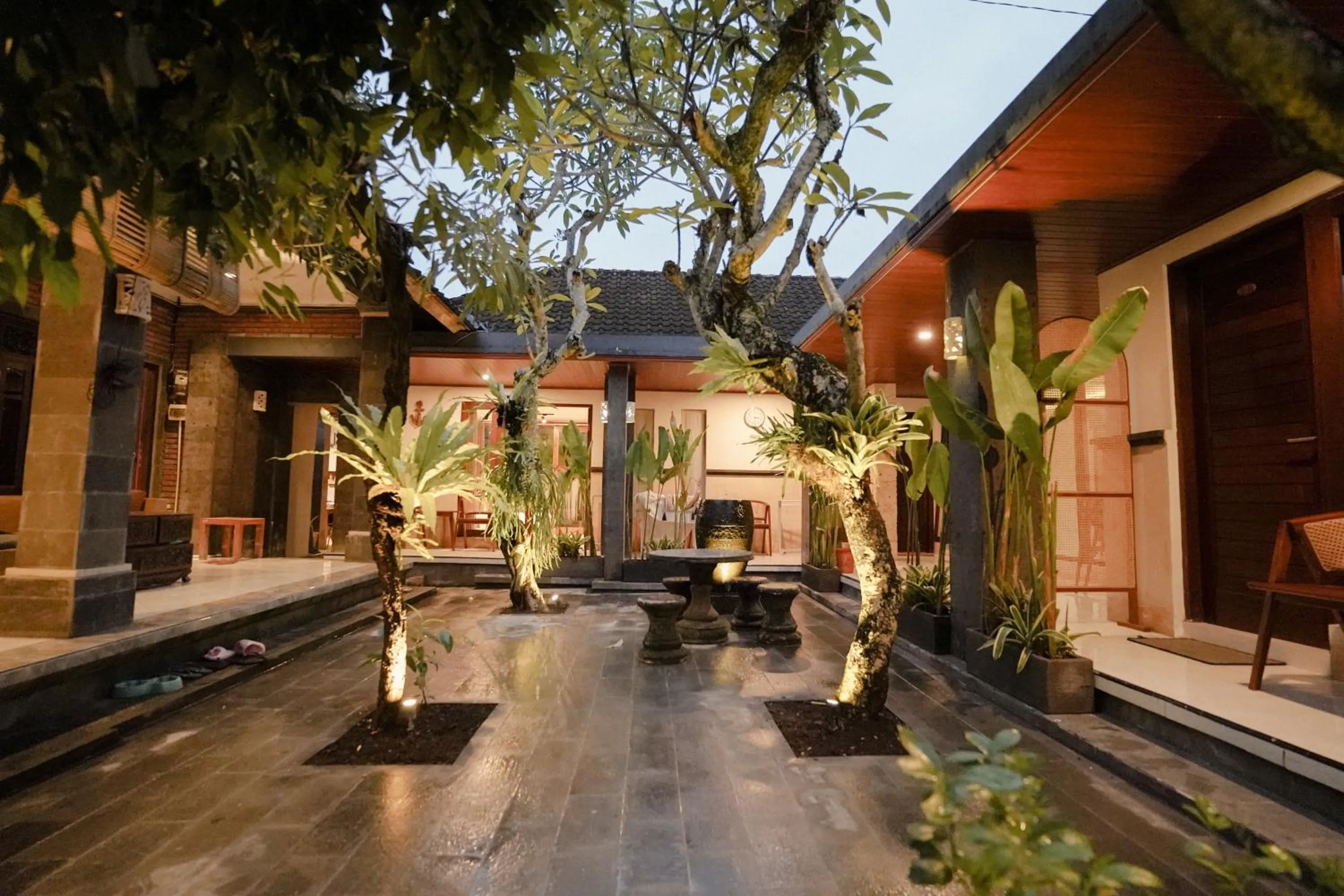 Property building in Made Arsa Homestay