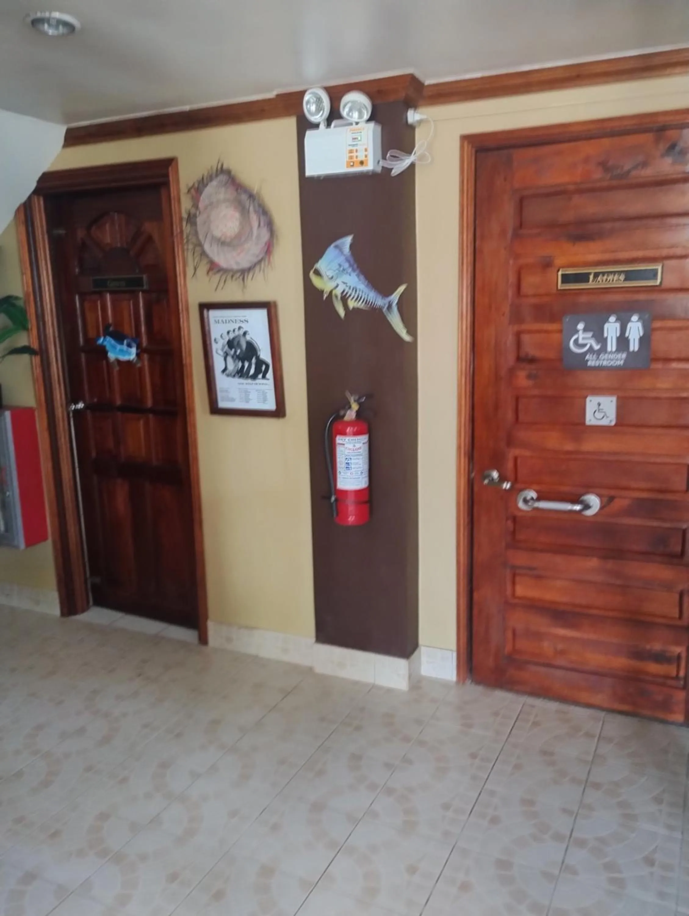 Toilet in Sailfishbay Surf And Big Game Fishing Lodge