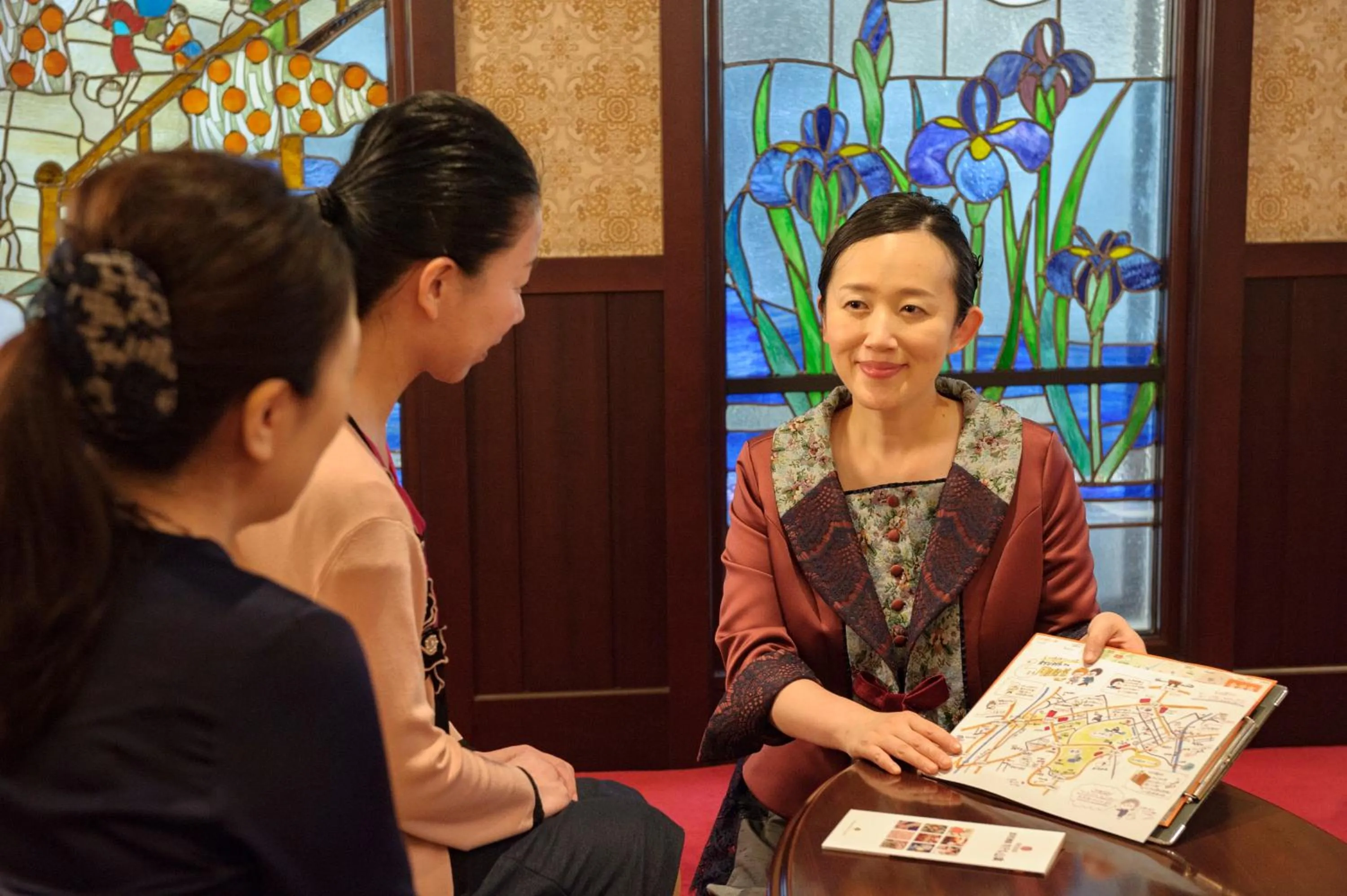 Staff in Kanazawa Hakuchoro Hotel Sanraku -Natural Hot Spring-