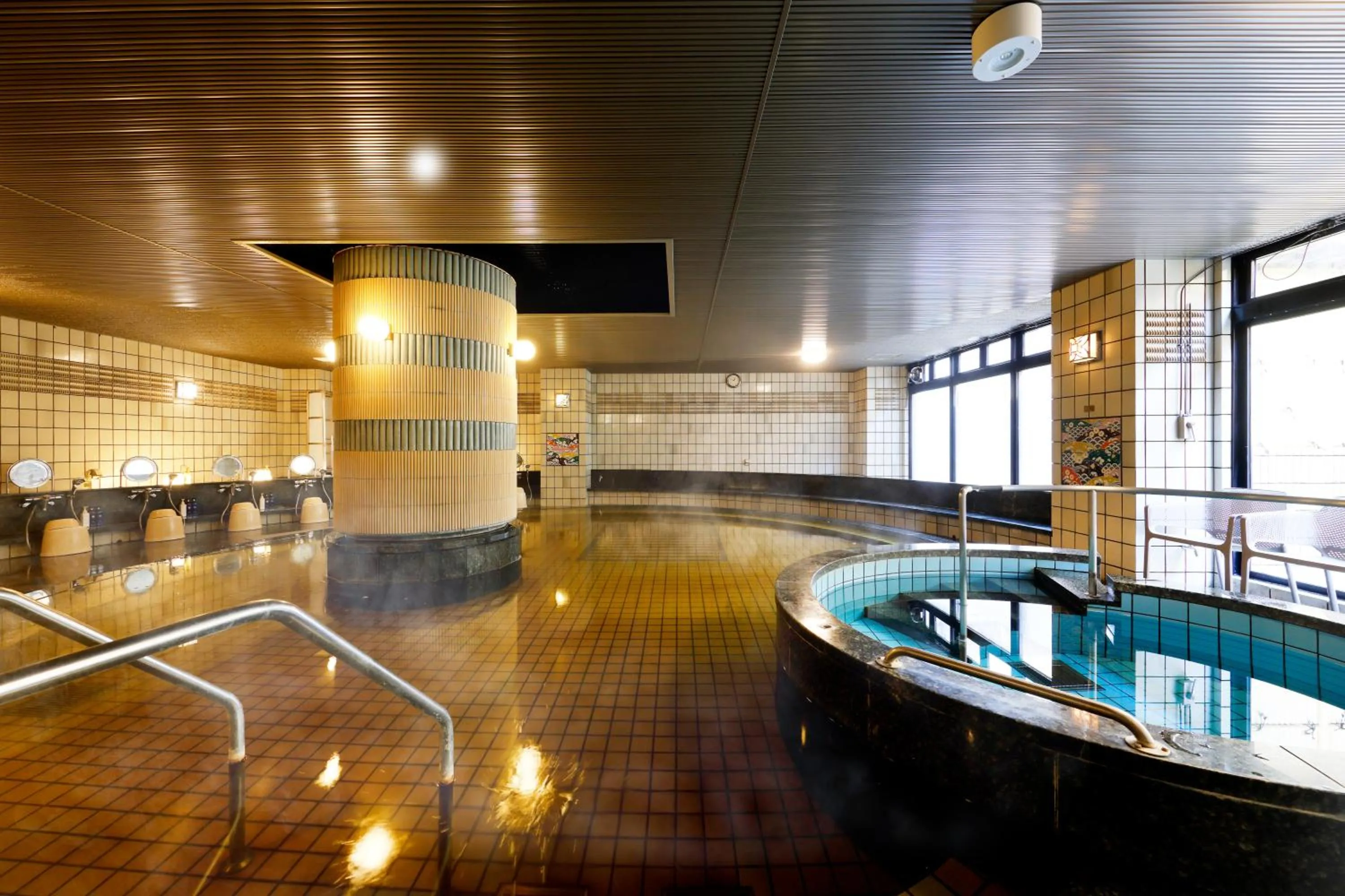 Hot Spring Bath in Kanazawa Hakuchoro Hotel Sanraku -Natural Hot Spring-