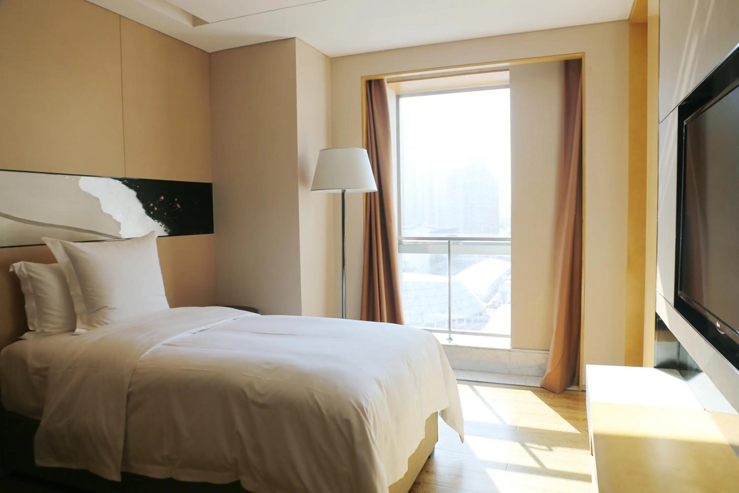 Bed in Langham Place Xiamen