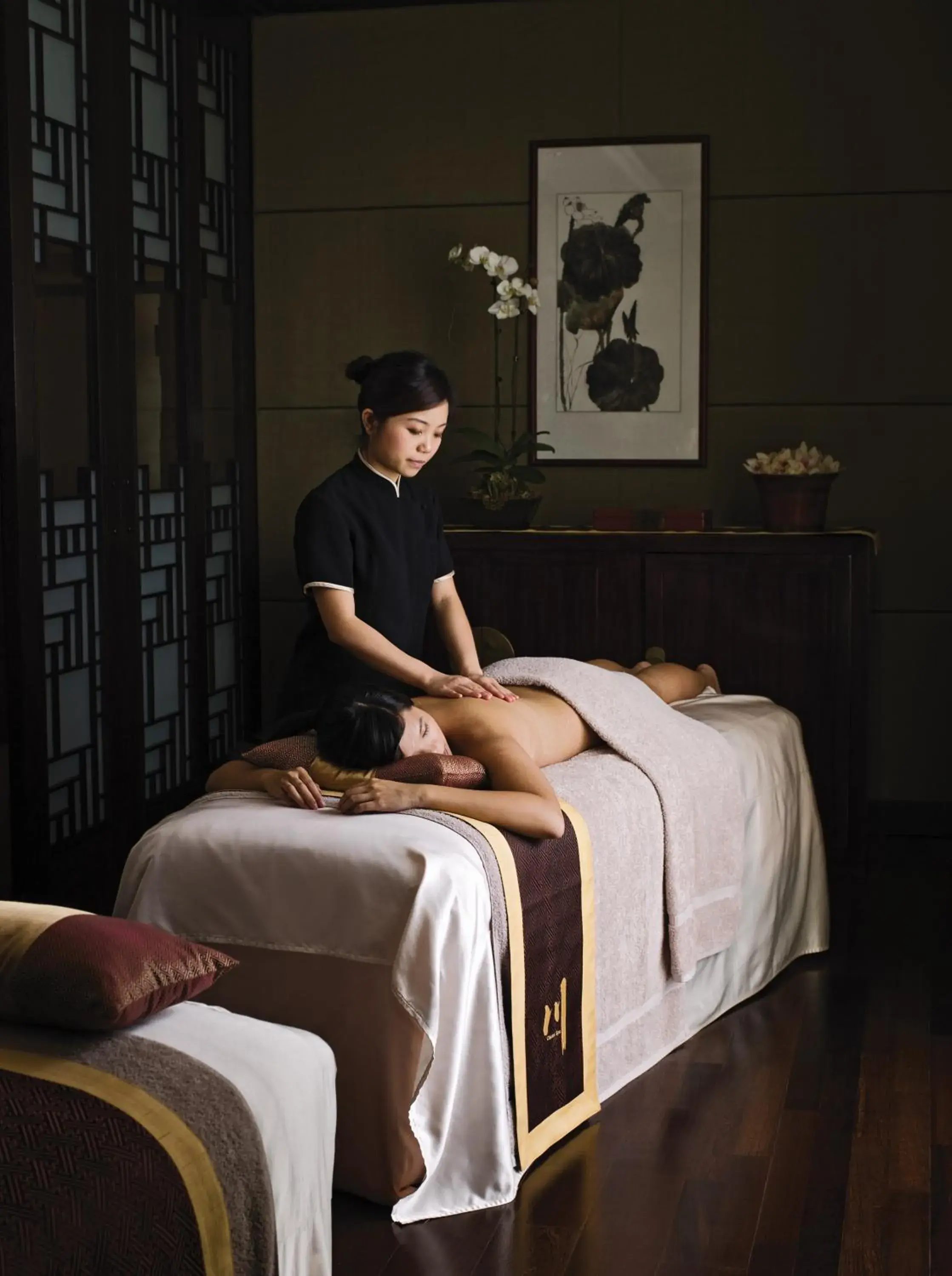 Massage, Bed in Langham Place Xiamen Massage, Bed in Langham Place Xiamen