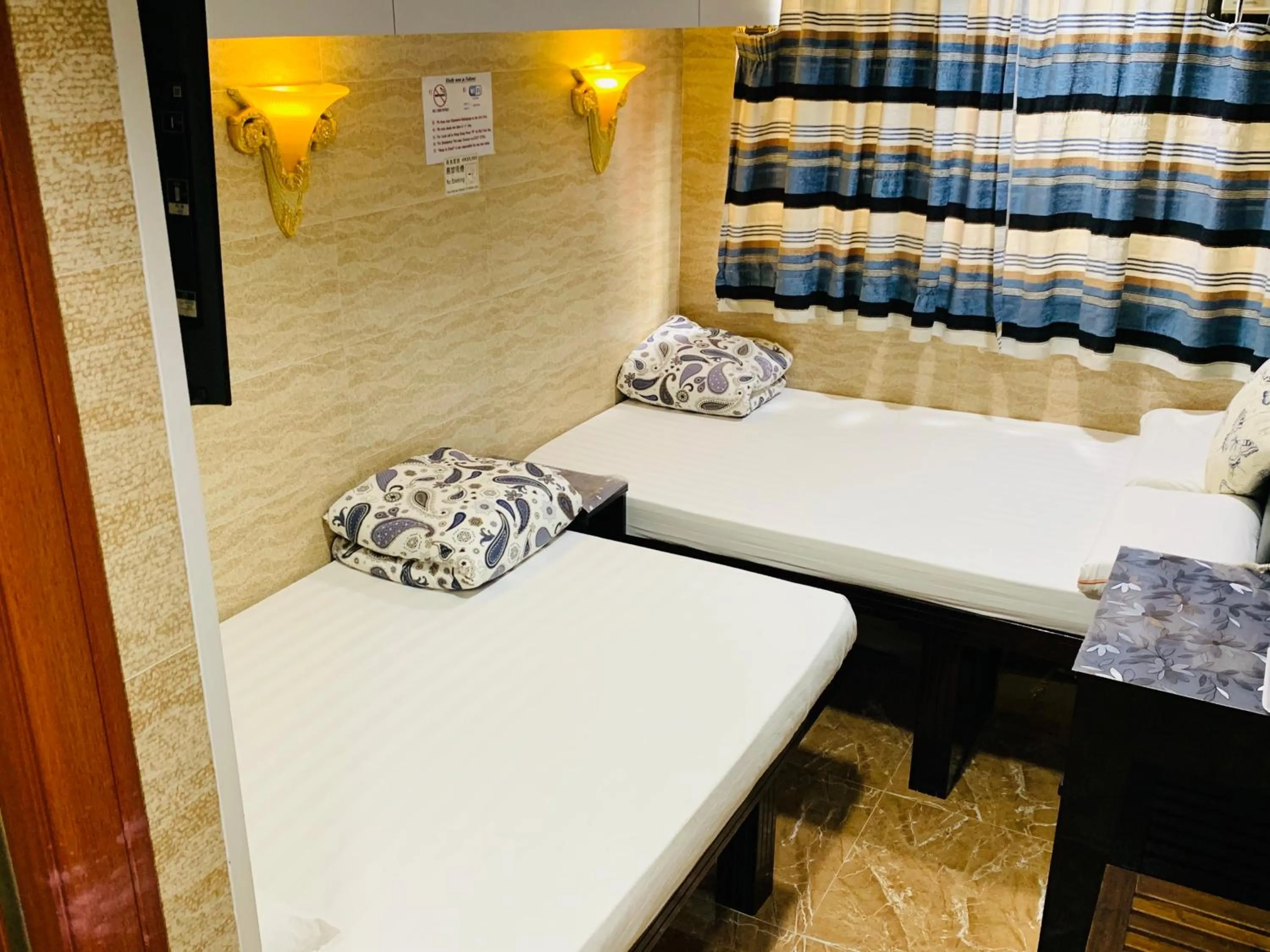 Photo of the whole room, Bed in Sleep Inn