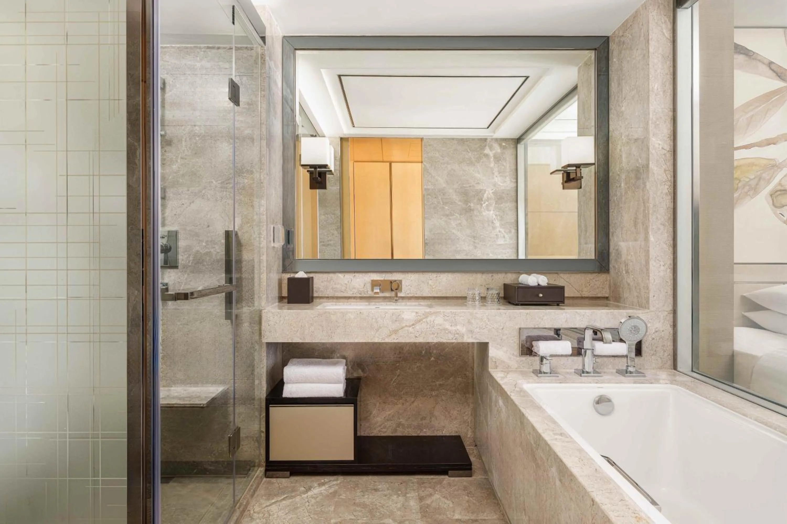 Bathroom in Shanghai Marriott Hotel Parkview