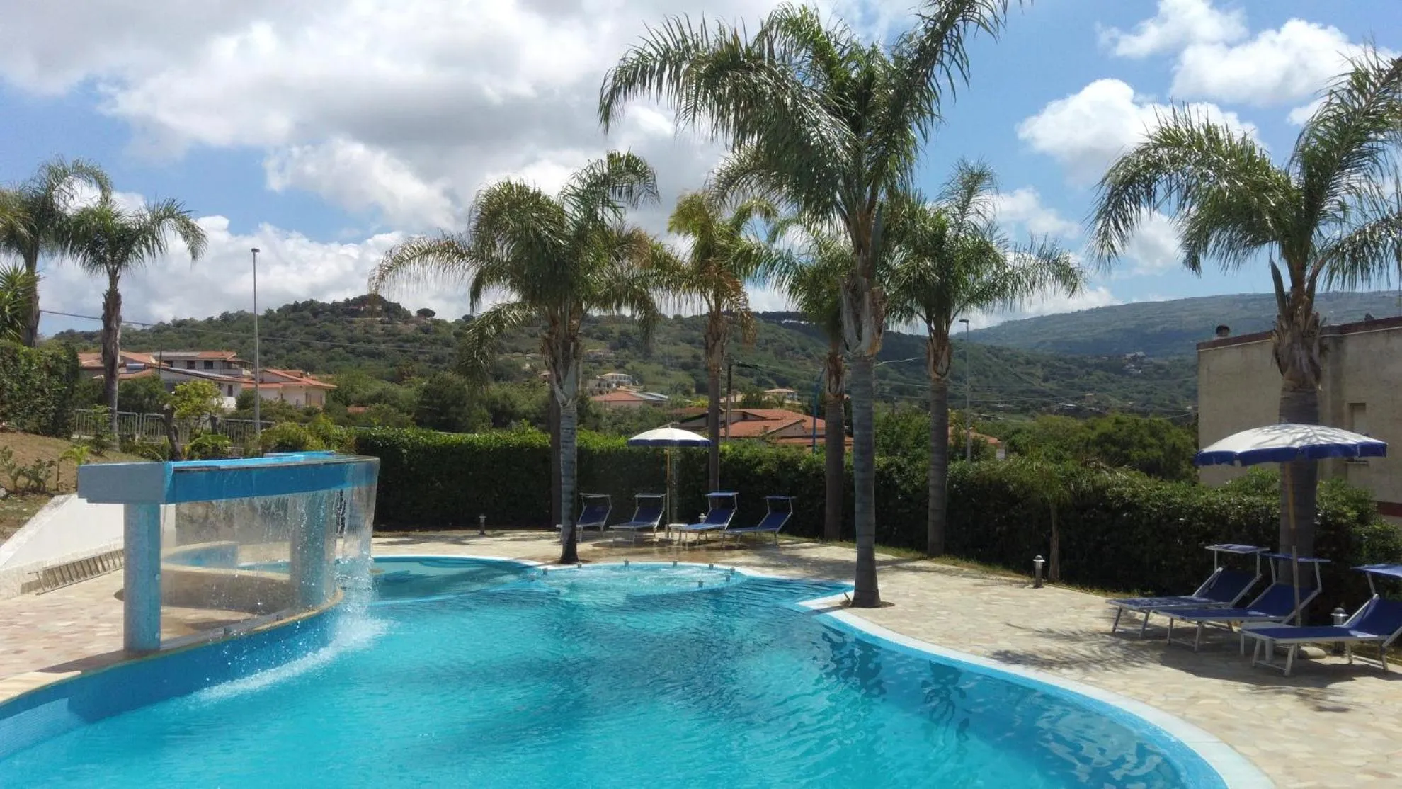 Swimming pool in Residence Hotel La Taverna