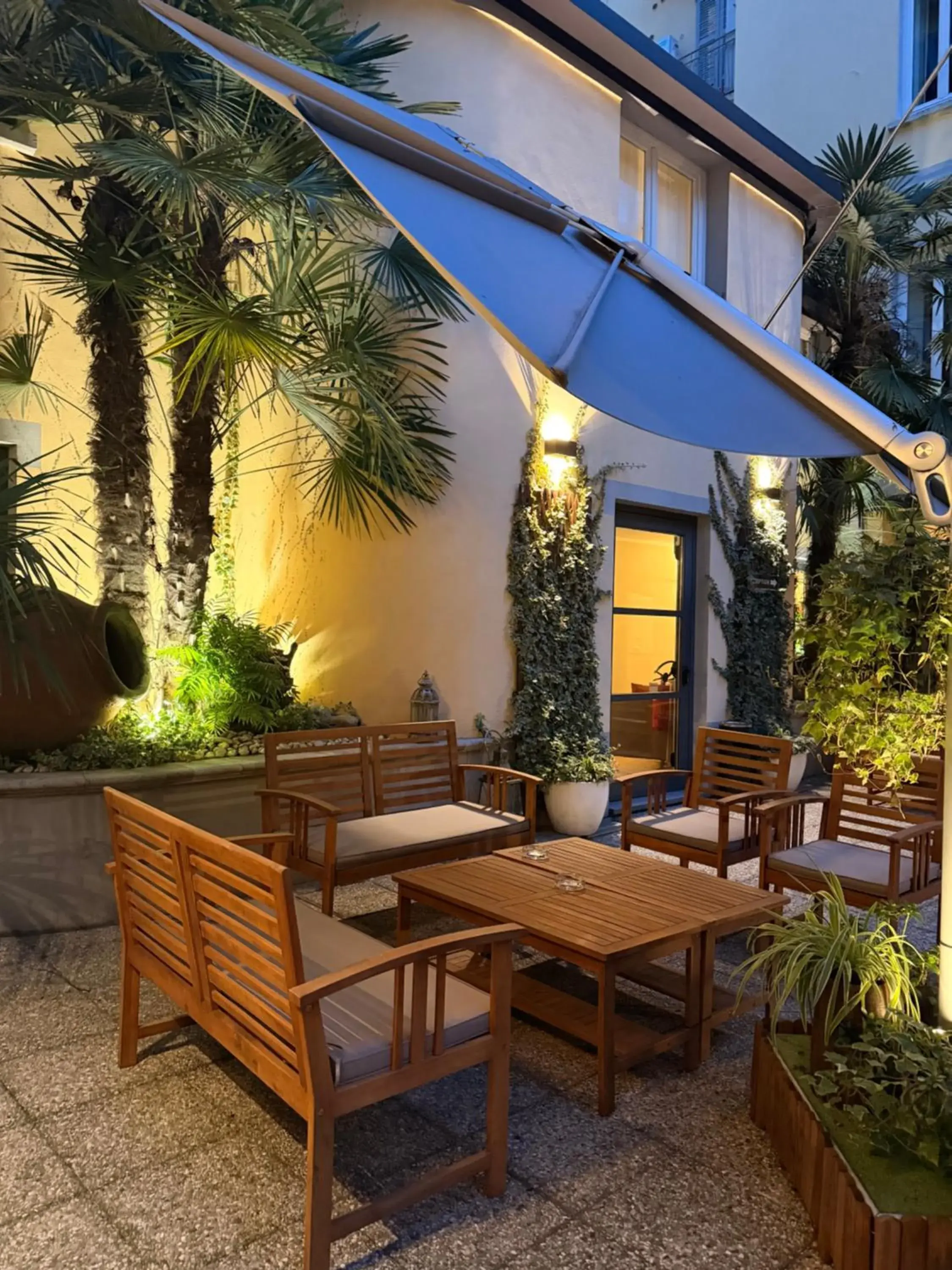 Property building in TownHouse 33 Boutique Hotel Property building in TownHouse 33 Boutique Hotel