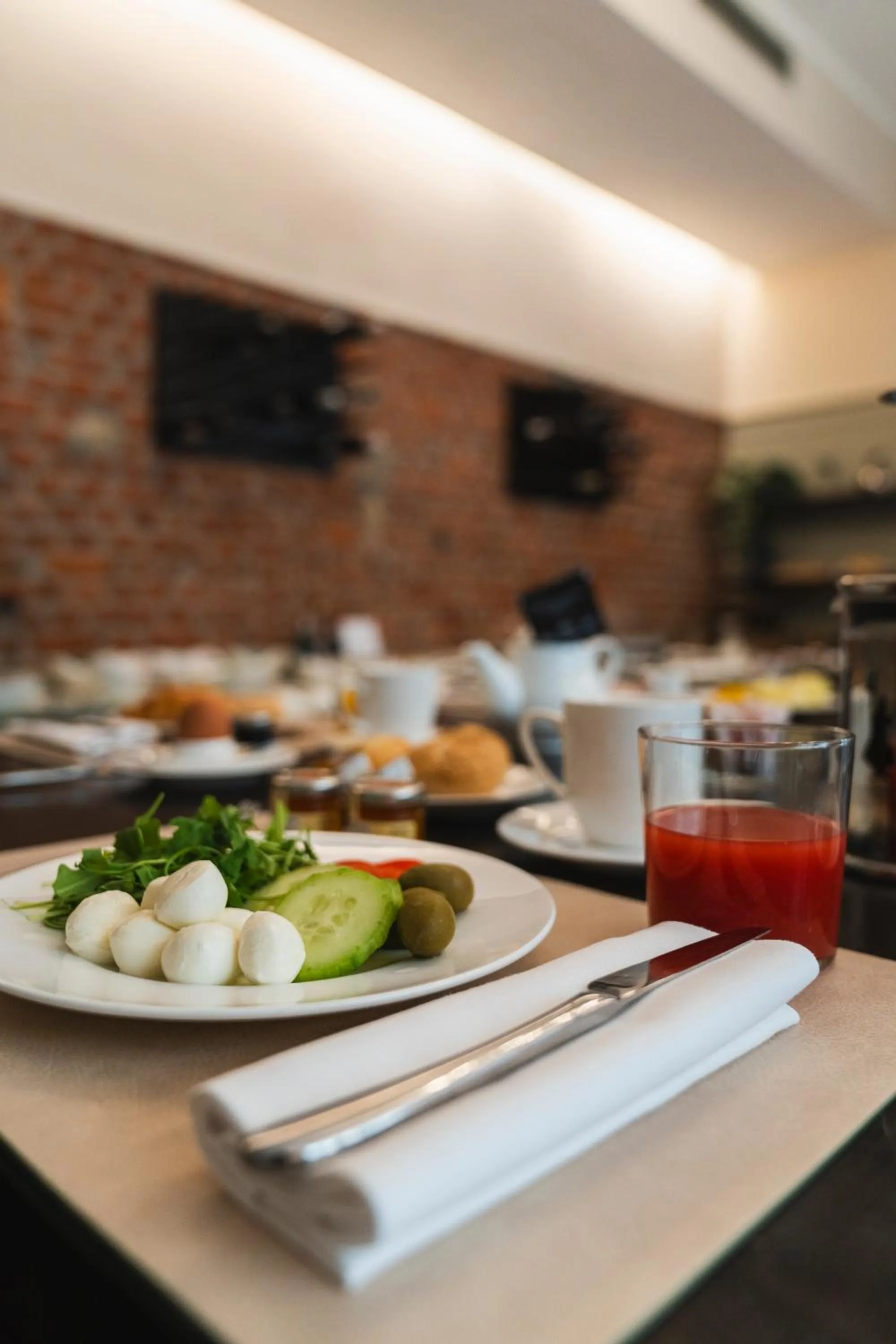 Food and drinks in TownHouse 33 Boutique Hotel