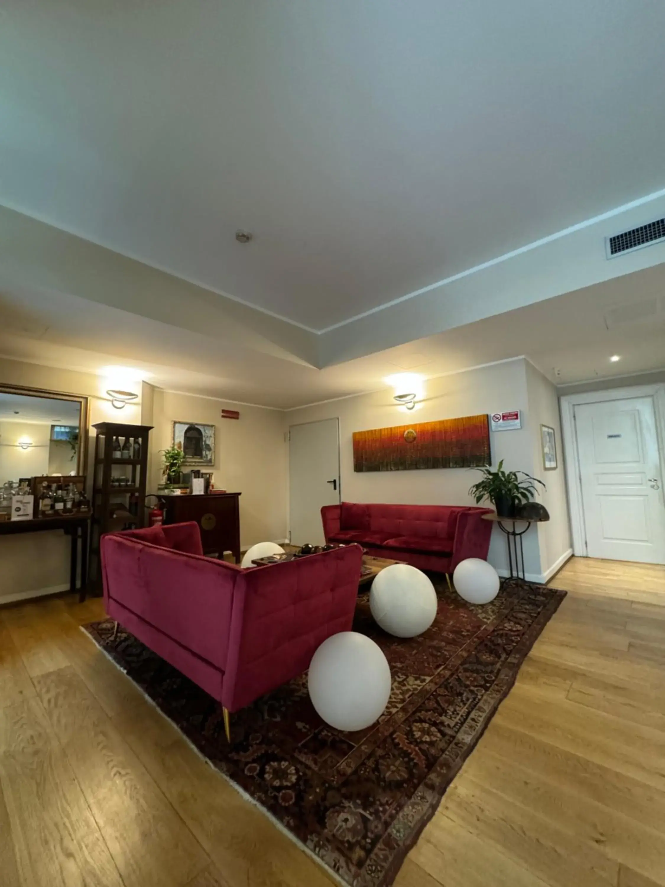 Lobby or reception in TownHouse 33 Lobby or reception in TownHouse 33