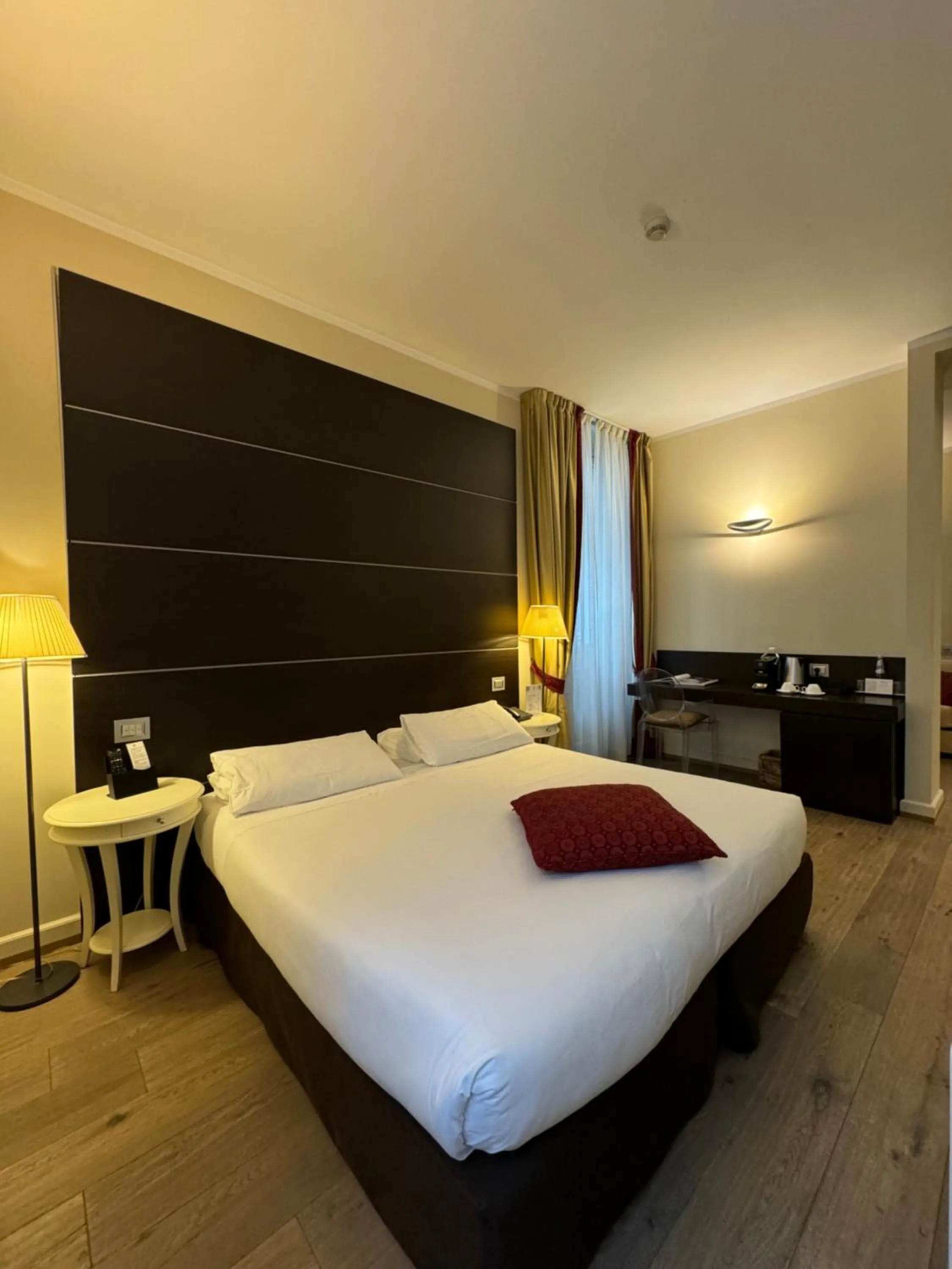 Photo of the whole room, Bed in TownHouse 33