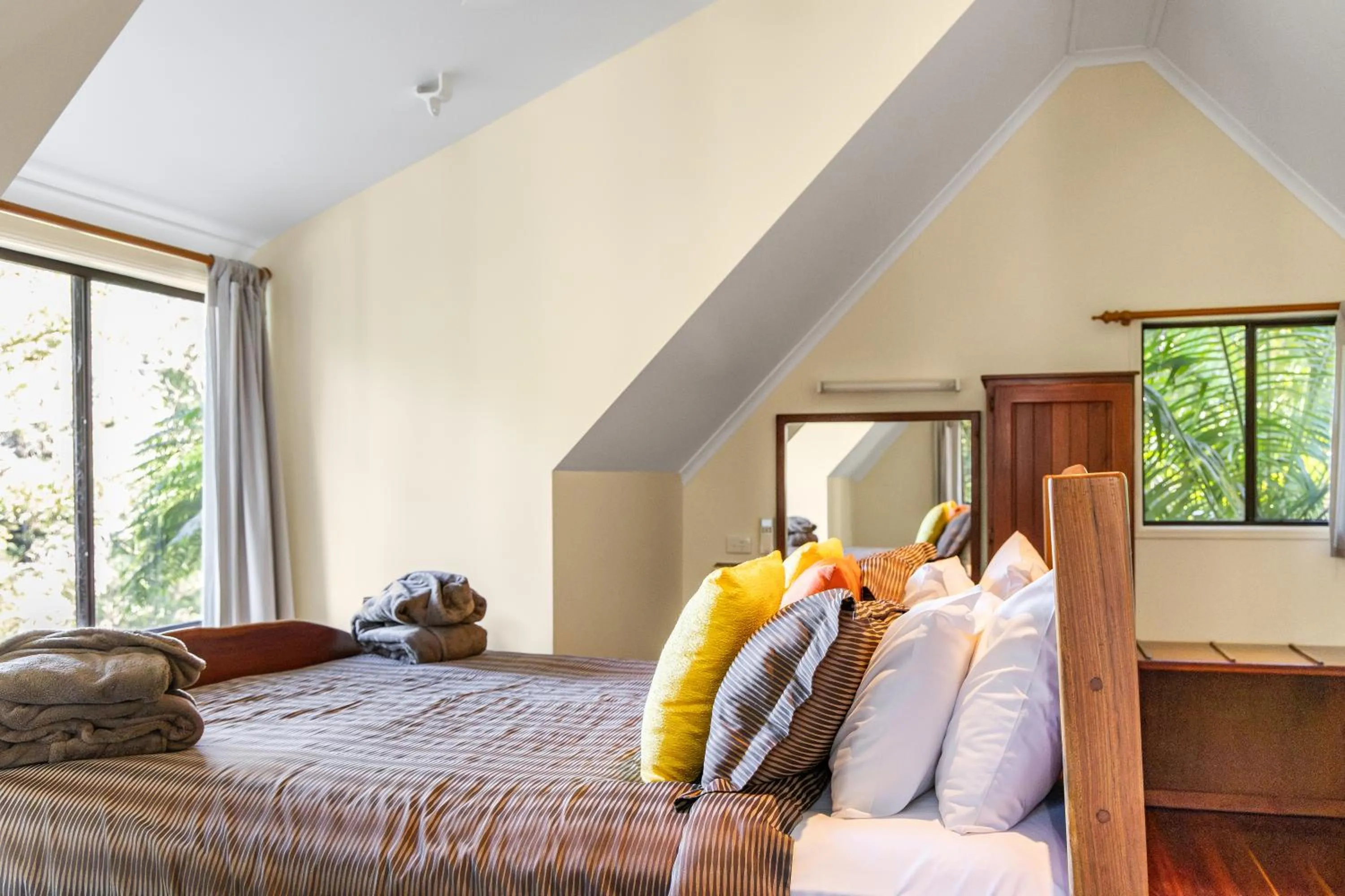 Bedroom, Bed in Montville Country Cabins