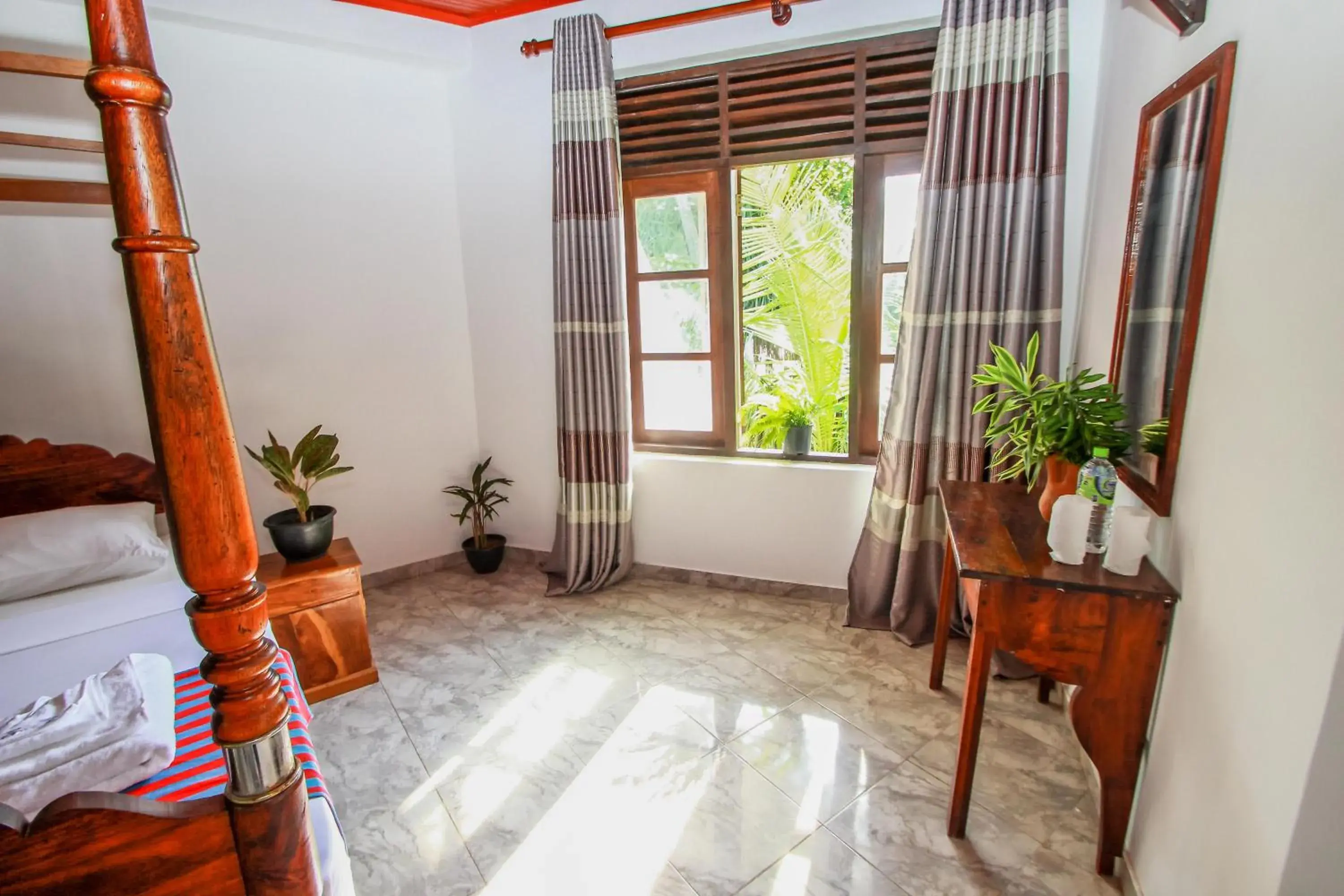 Deluxe Triple Room in Dickwella Beach Deluxe Triple Room in Dickwella Beach