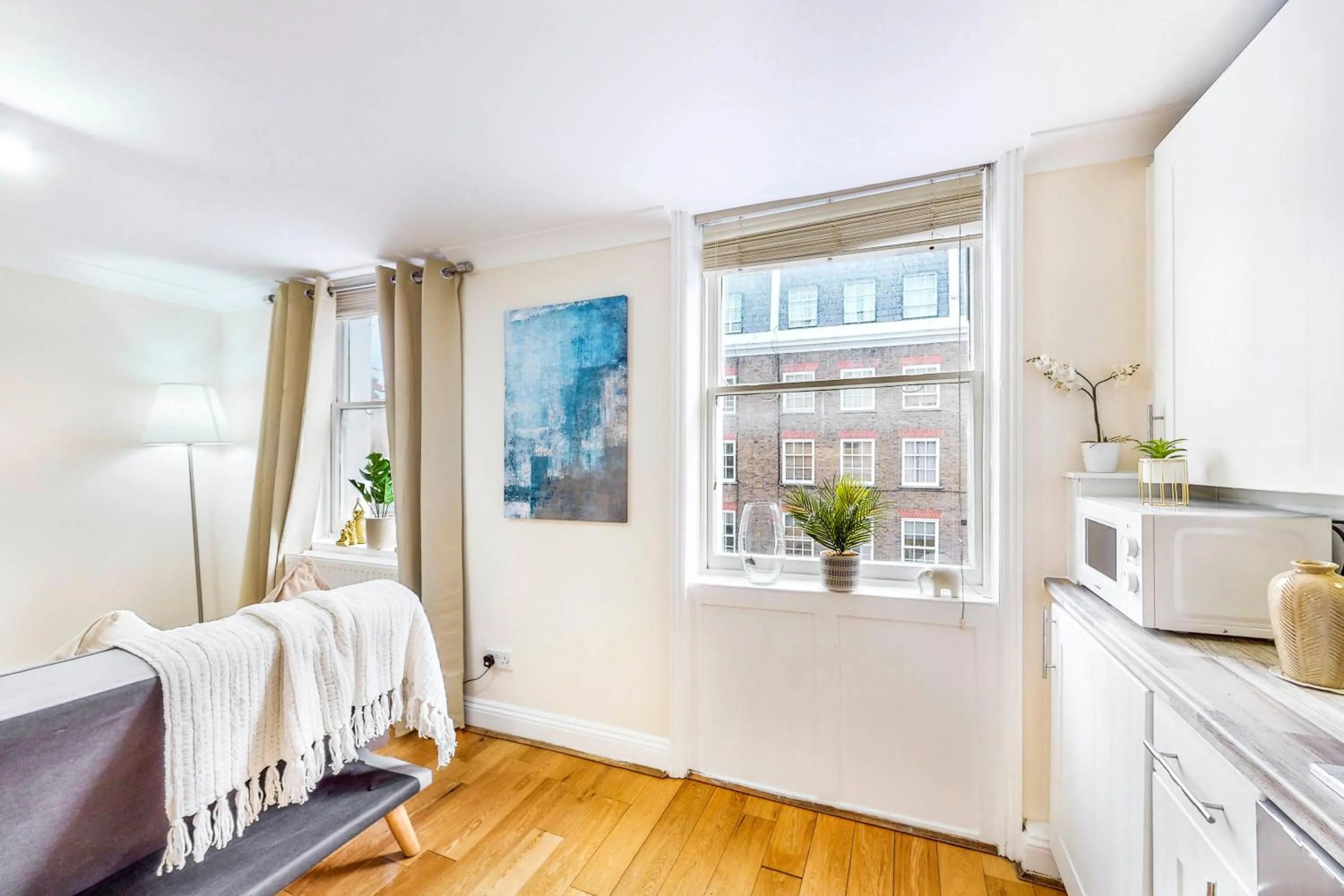 View (from property/room) in Park Lane Apartments Marble Arch