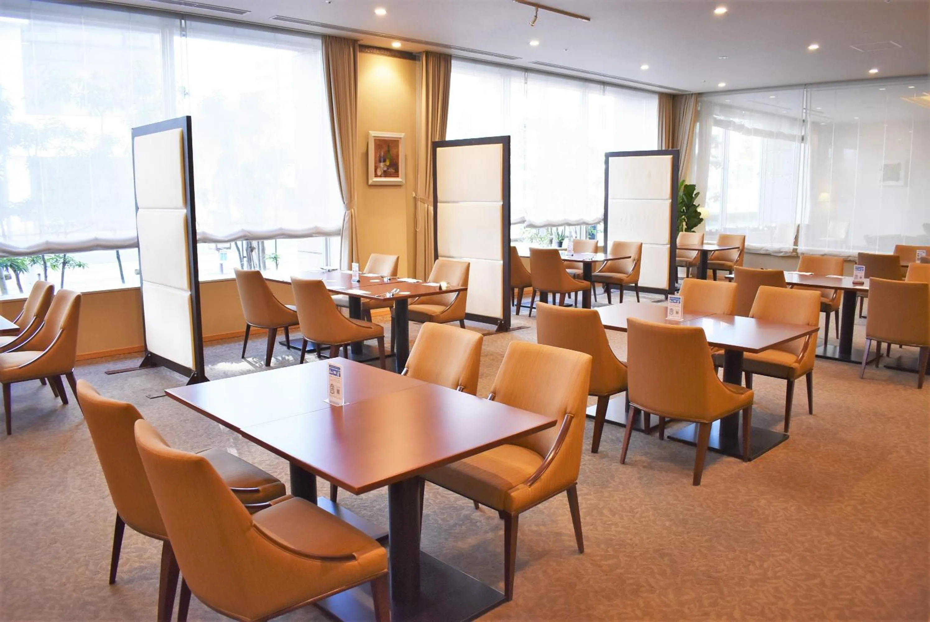 Restaurant/places to eat in Hotel The West Hills Mito