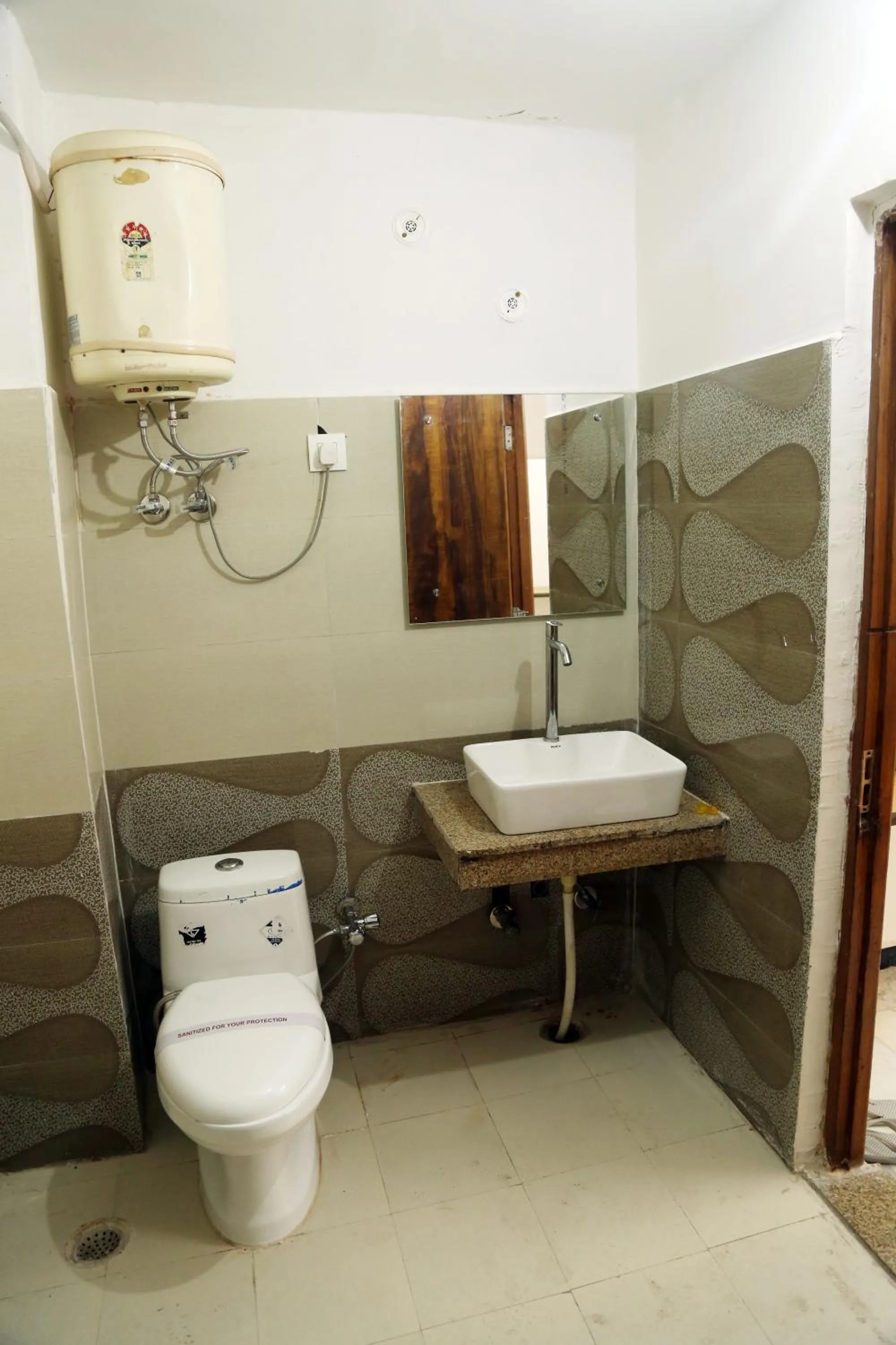 Shower in Shanti Residency