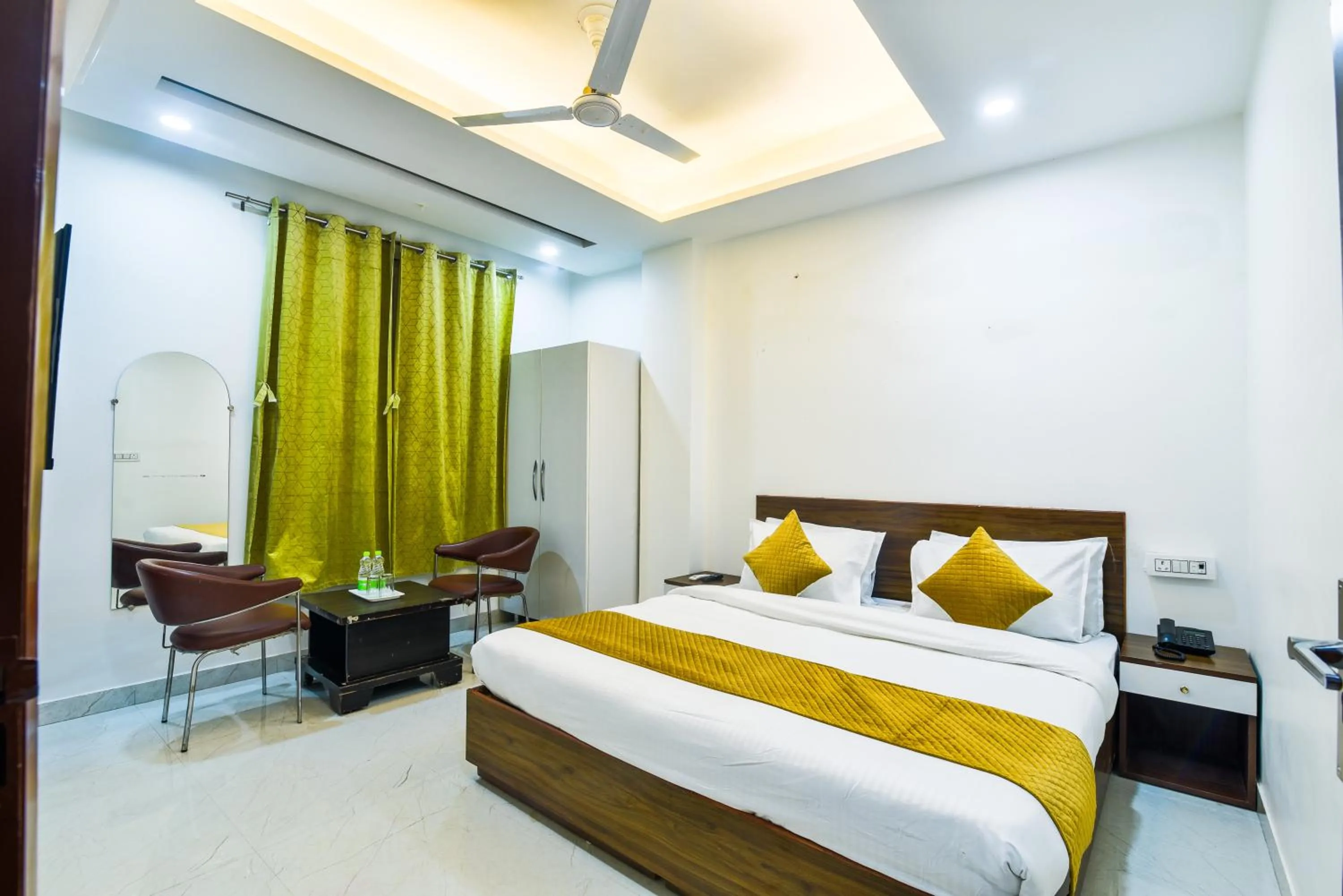 Bed in Diplomat Regency Yashobhoomi