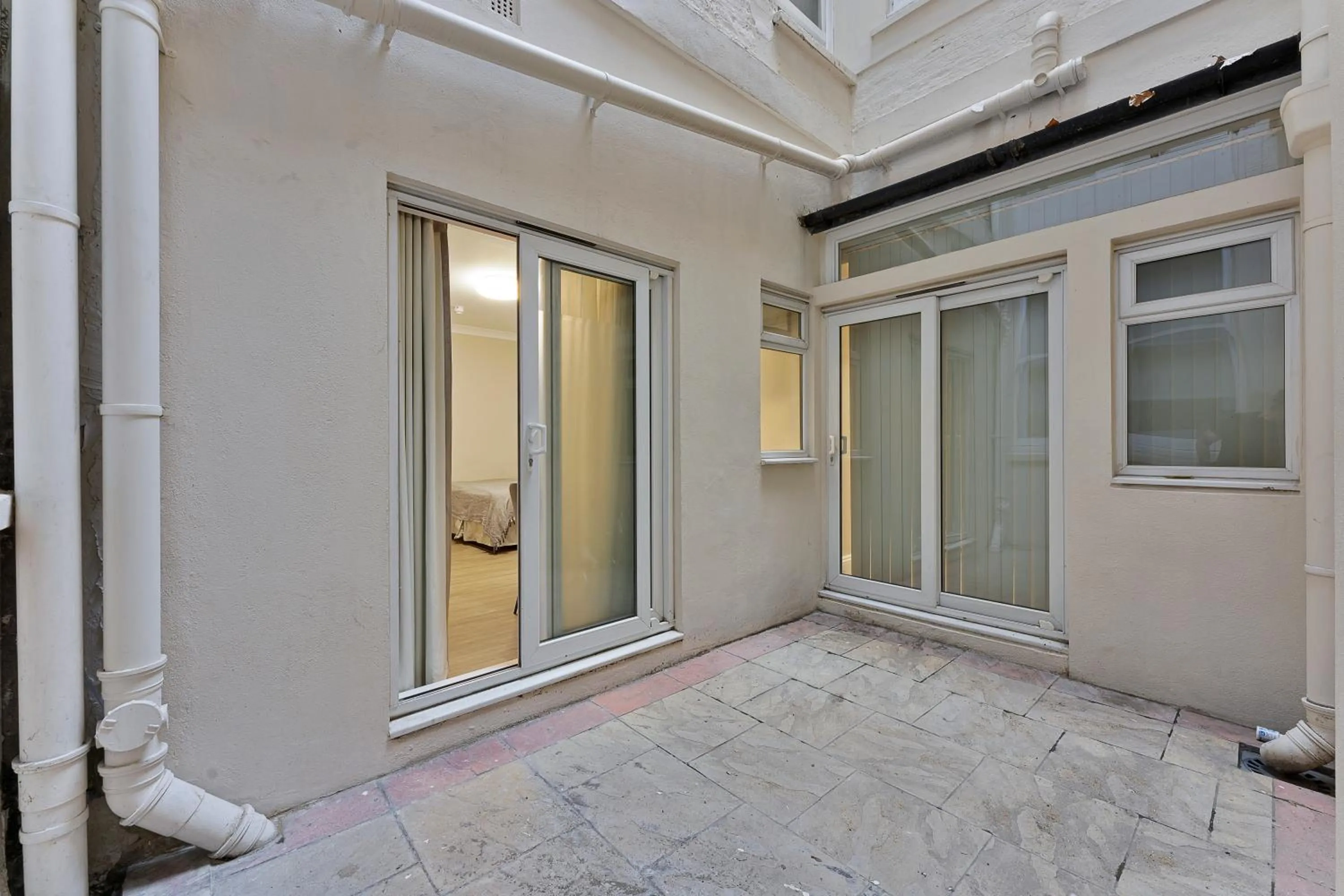 Patio in Cleveland Residences Kensington