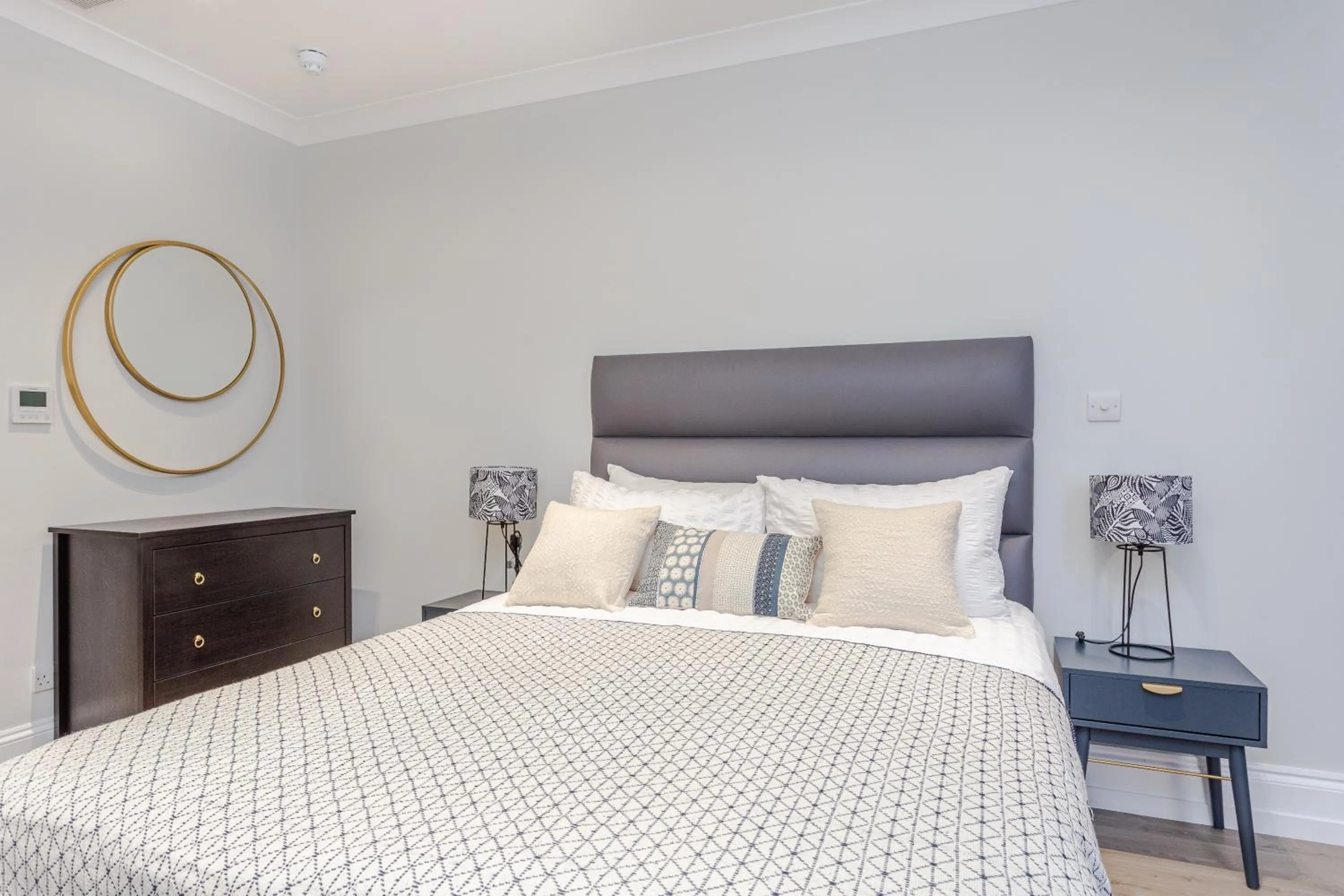 Bed in Cleveland Residences Kensington