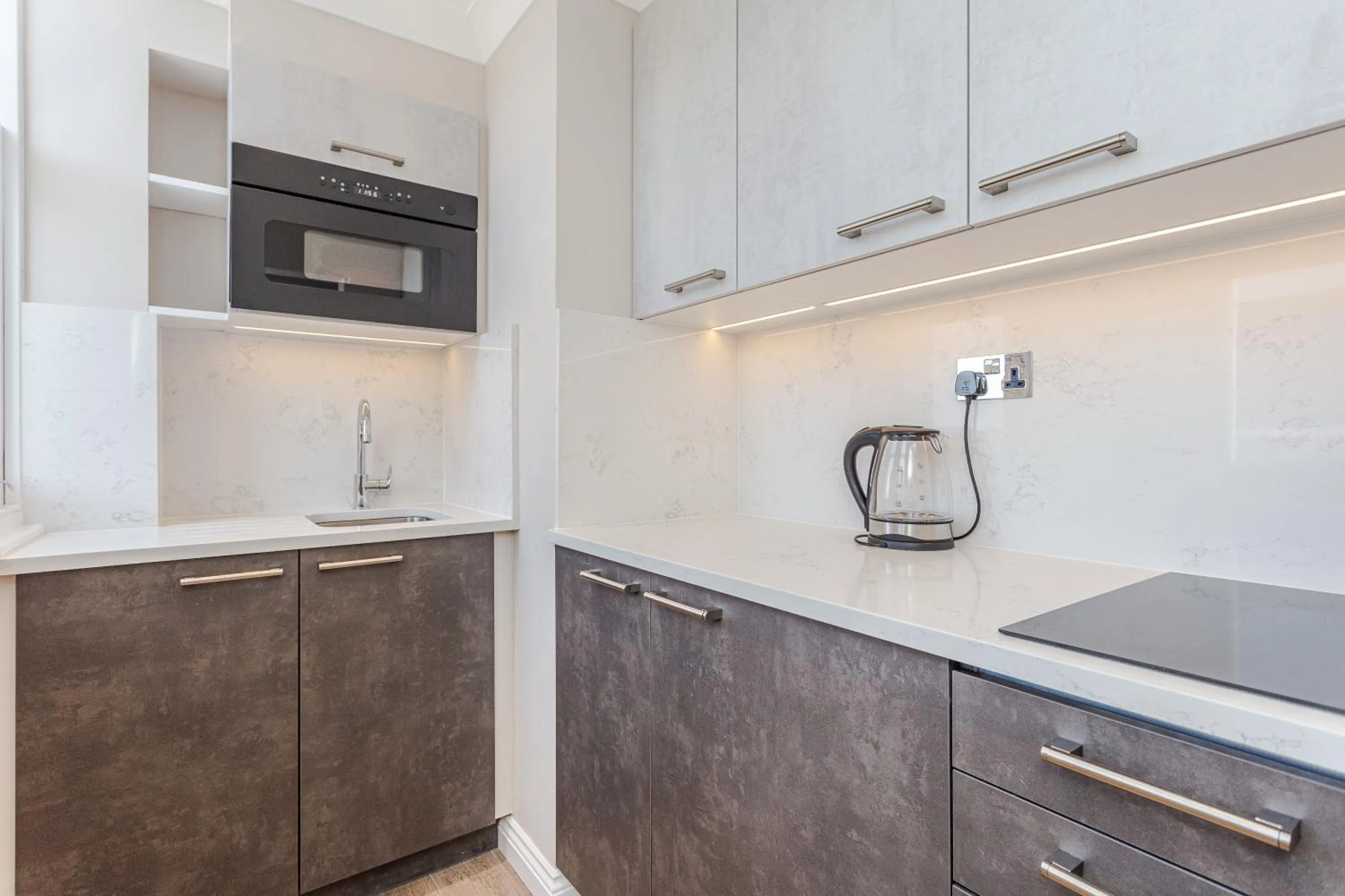 Kitchen or kitchenette in Cleveland Residences Kensington
