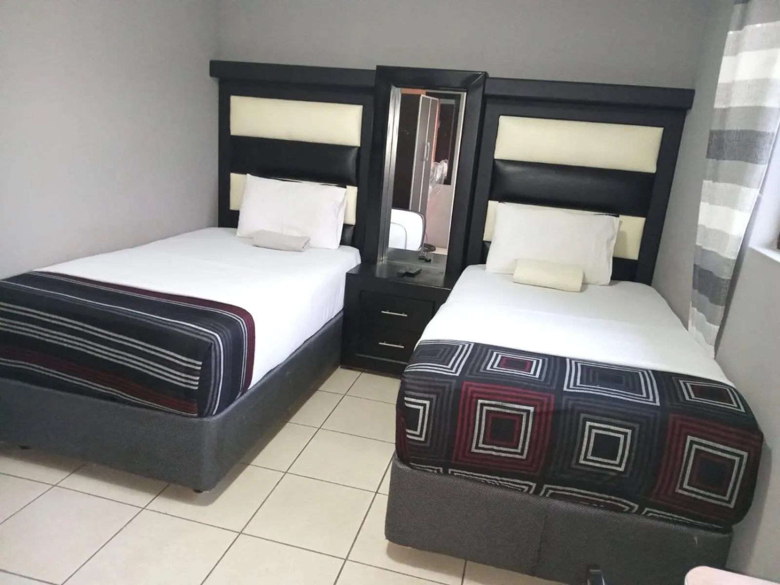 Bed in Platinum Guest lodge Germiston