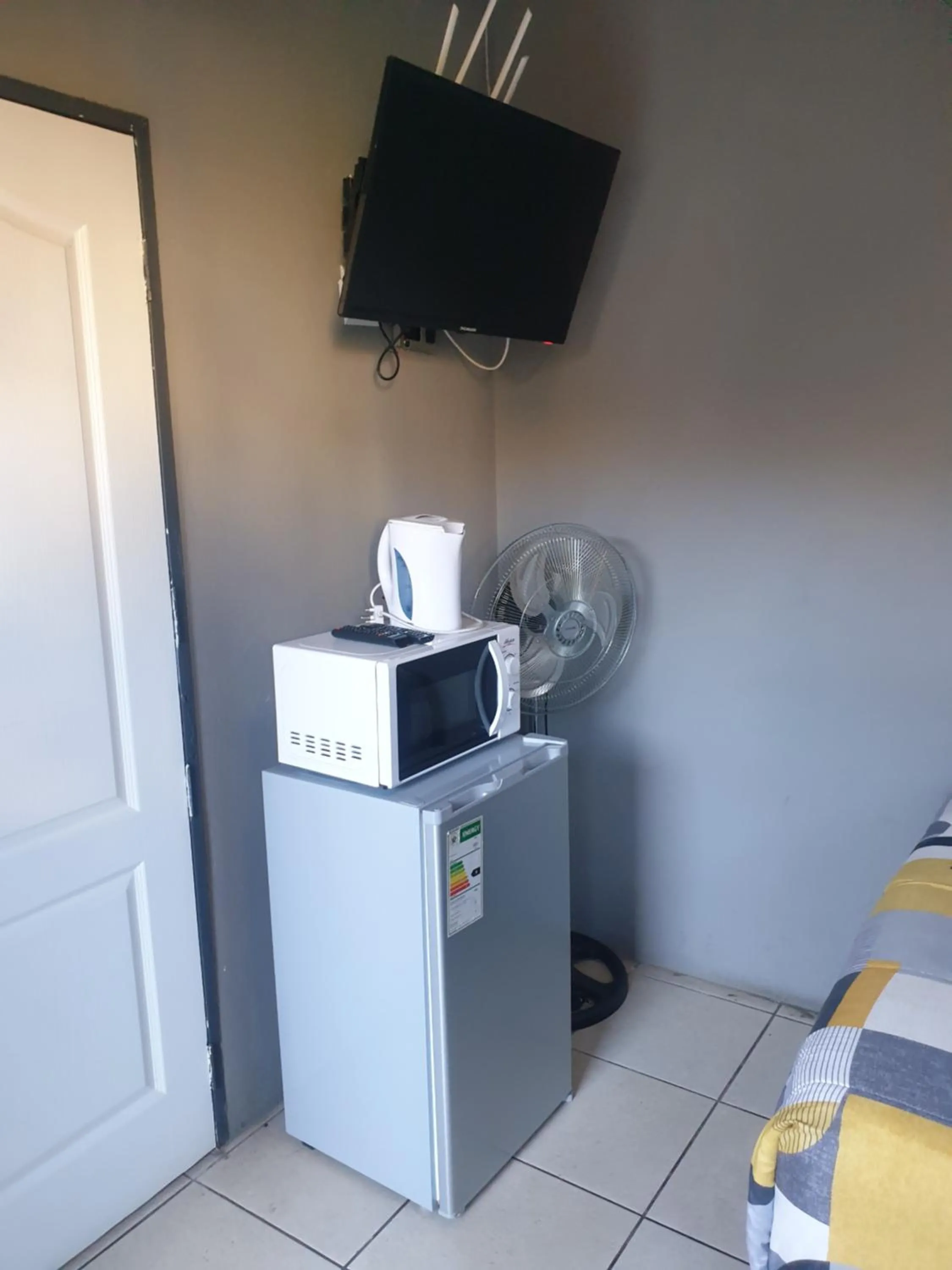 Coffee/tea facilities in Platinum Guest lodge Germiston