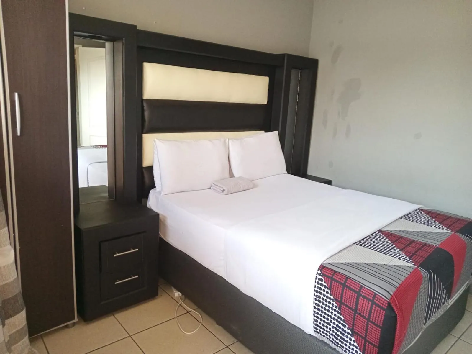 Bedroom, Bed in Platinum Guest lodge Germiston