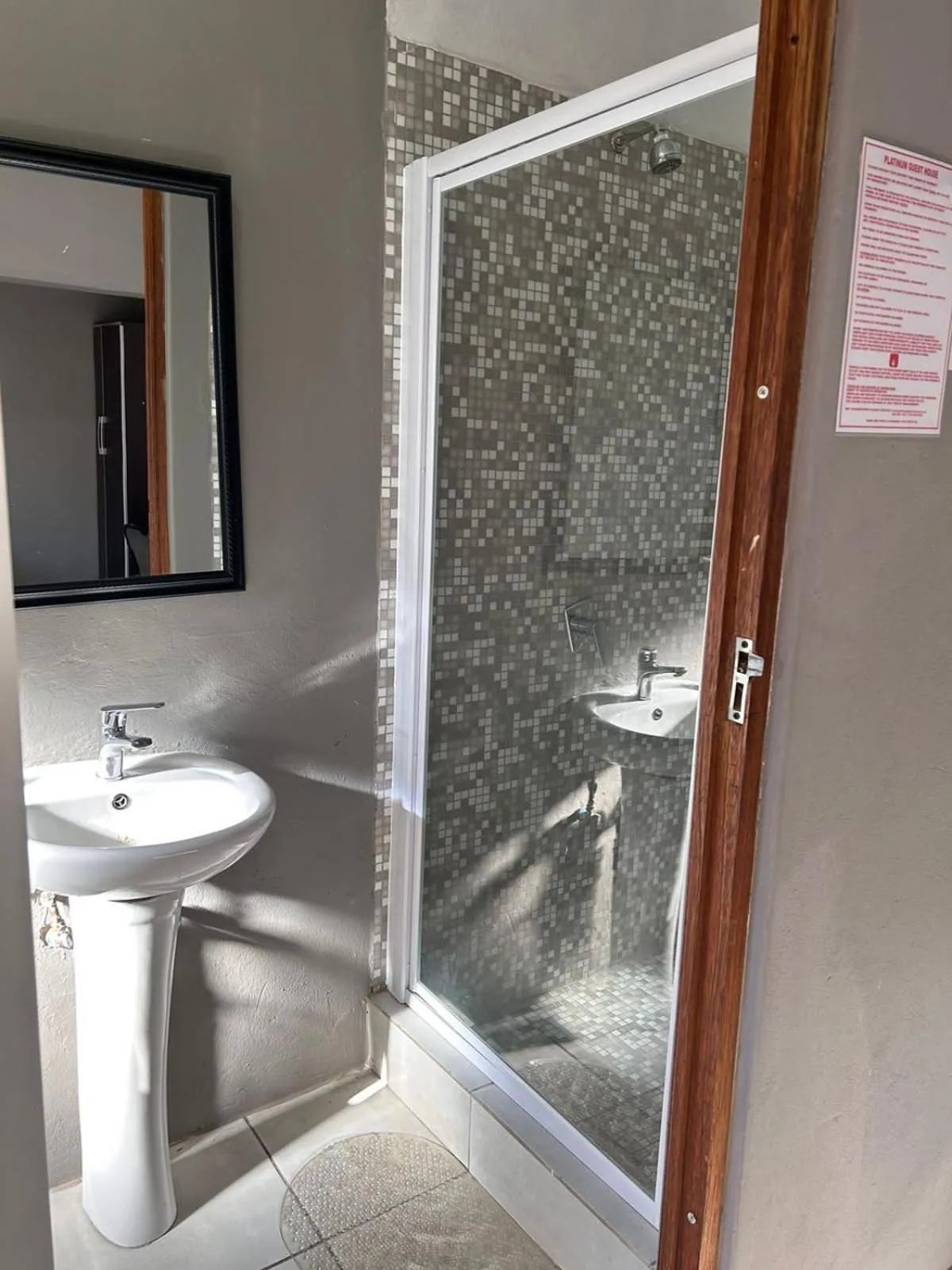 Bathroom in Platinum Guest lodge Germiston