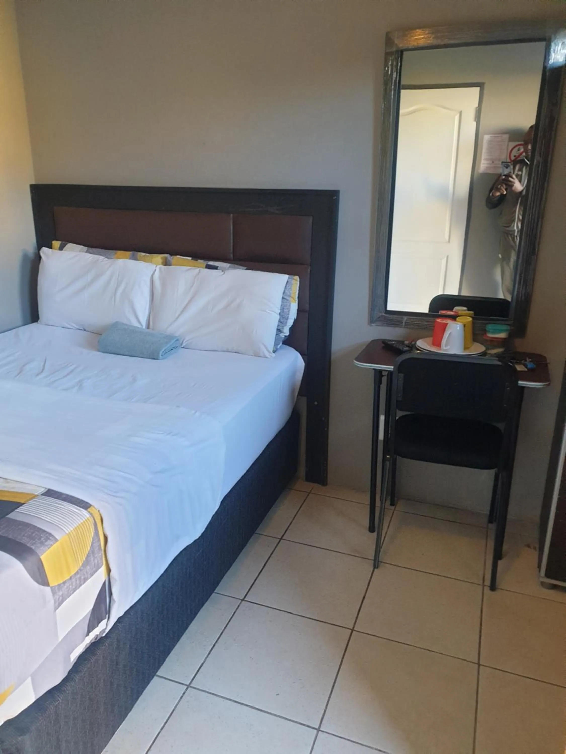 Bedroom, Bed in Platinum Guest lodge Germiston