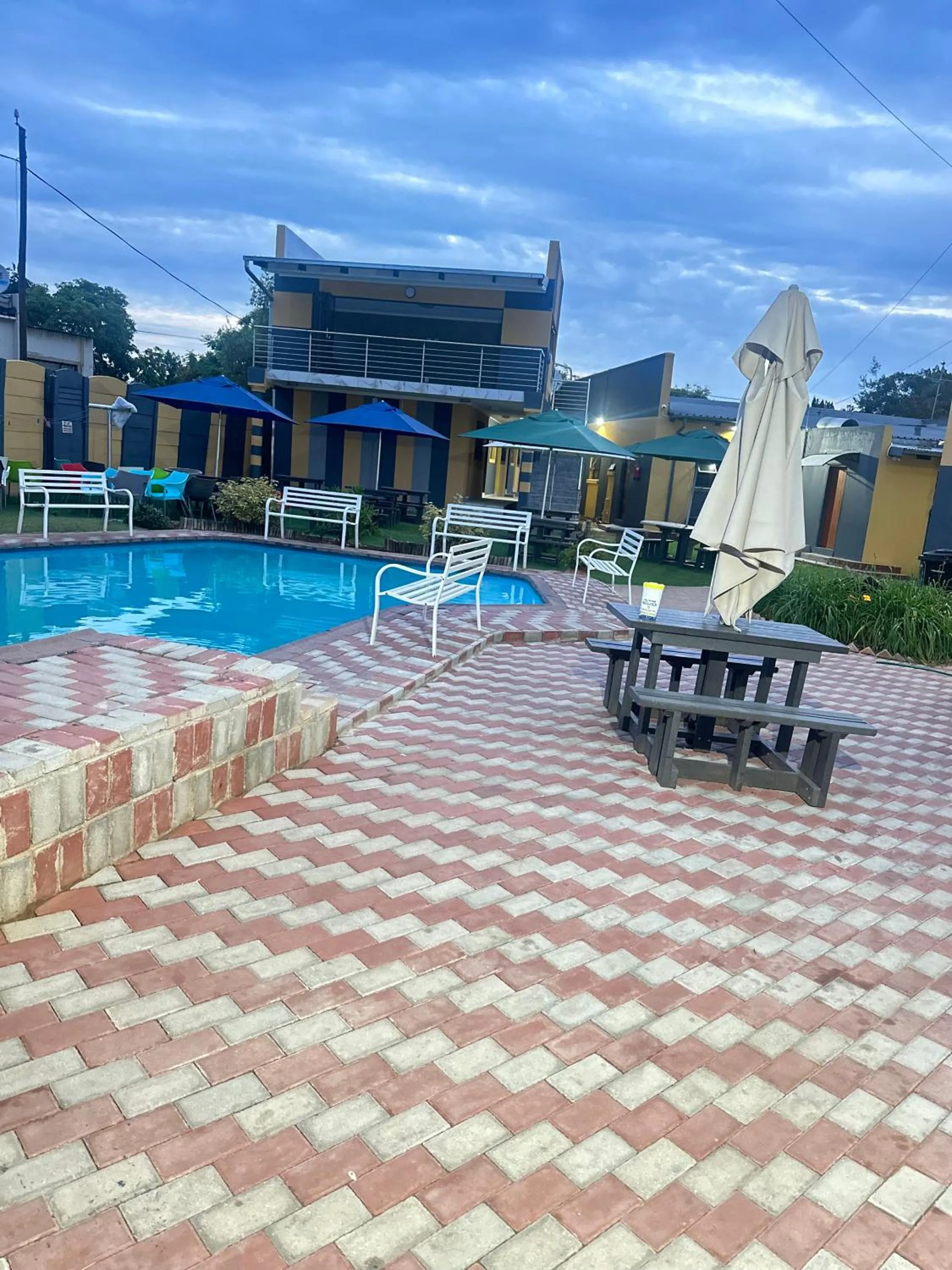 sunbed in Platinum Guest lodge Germiston