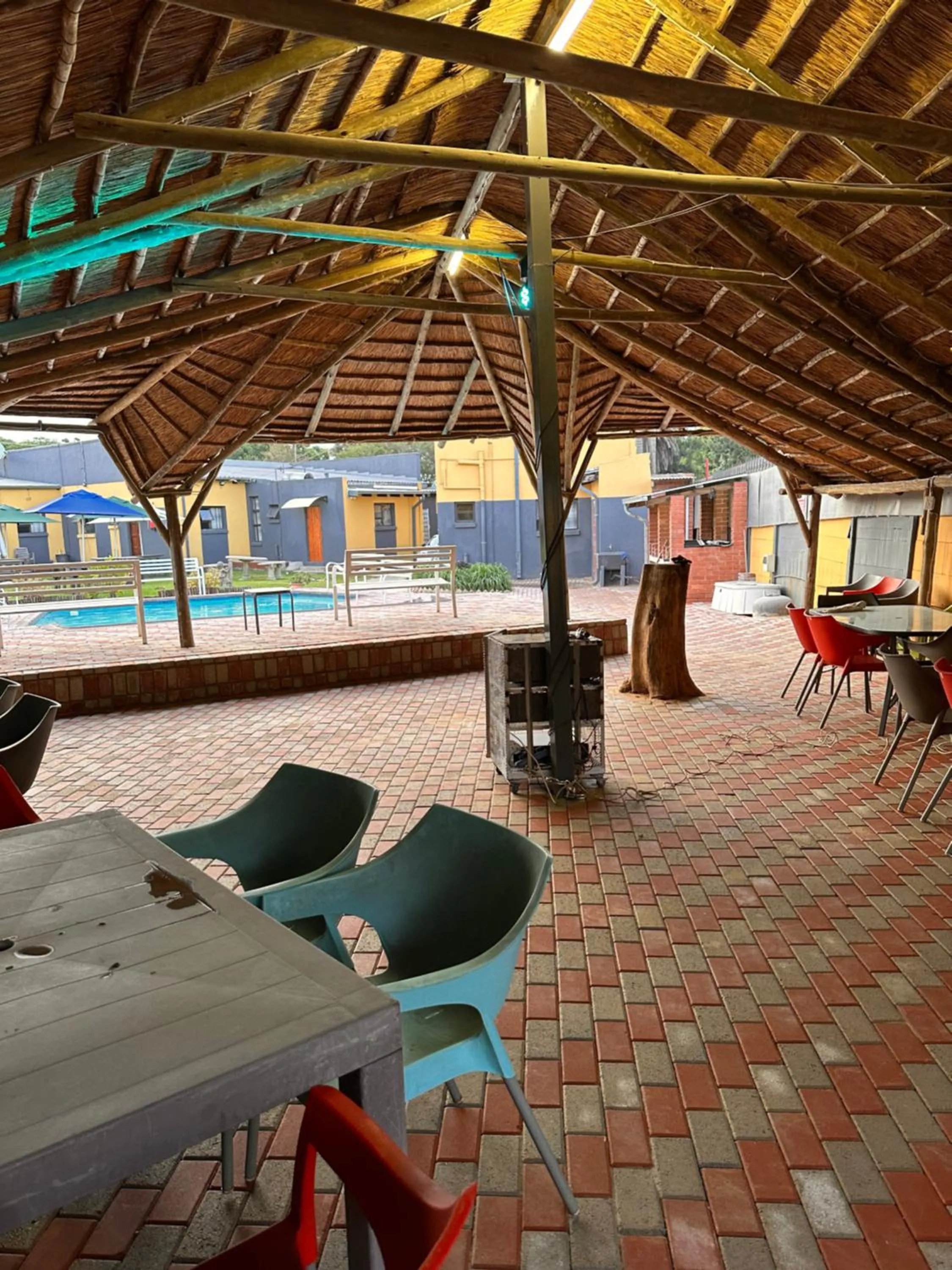 Seating area in Platinum Guest lodge Germiston