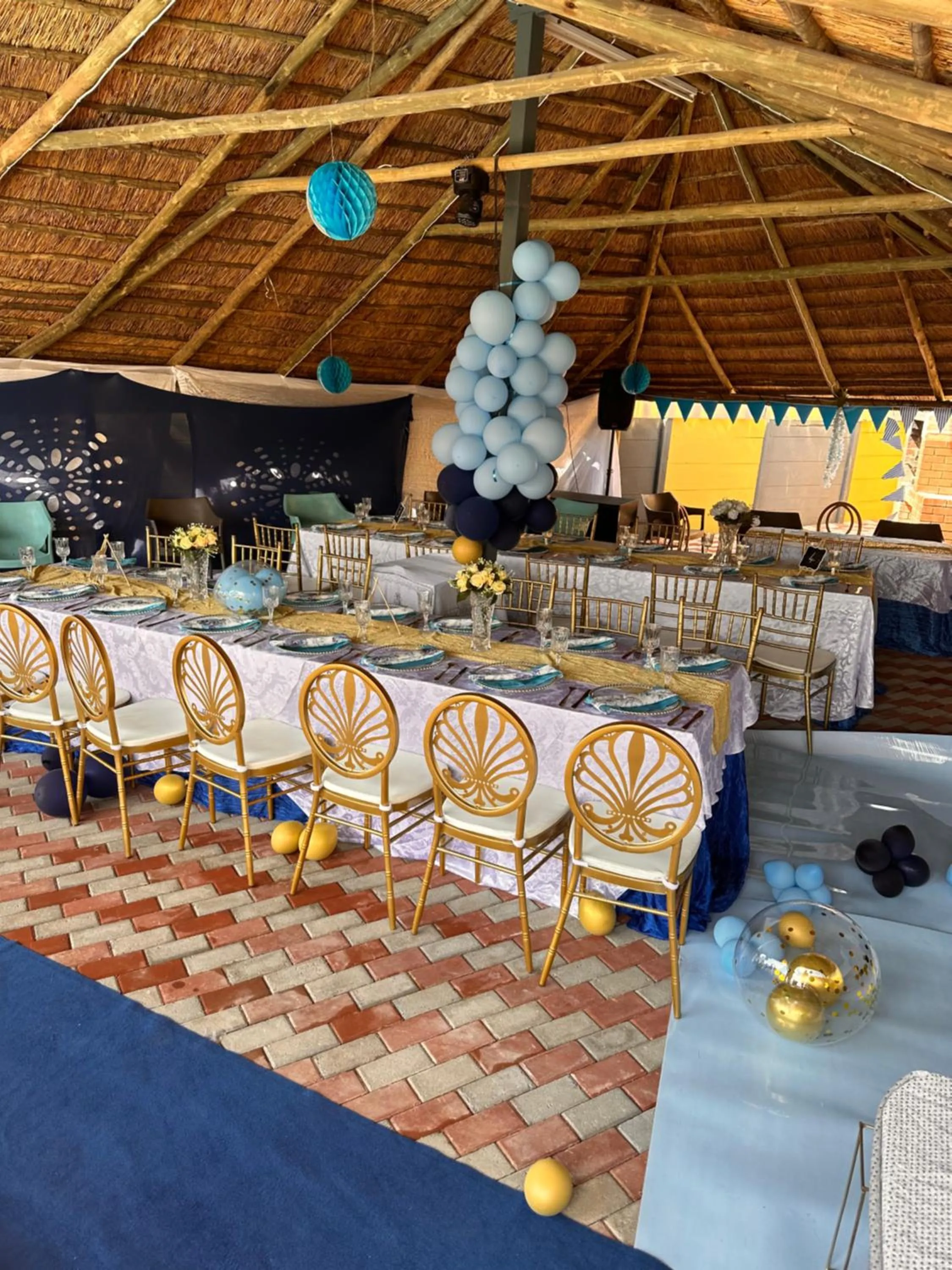 Seating area in Platinum Guest lodge Germiston