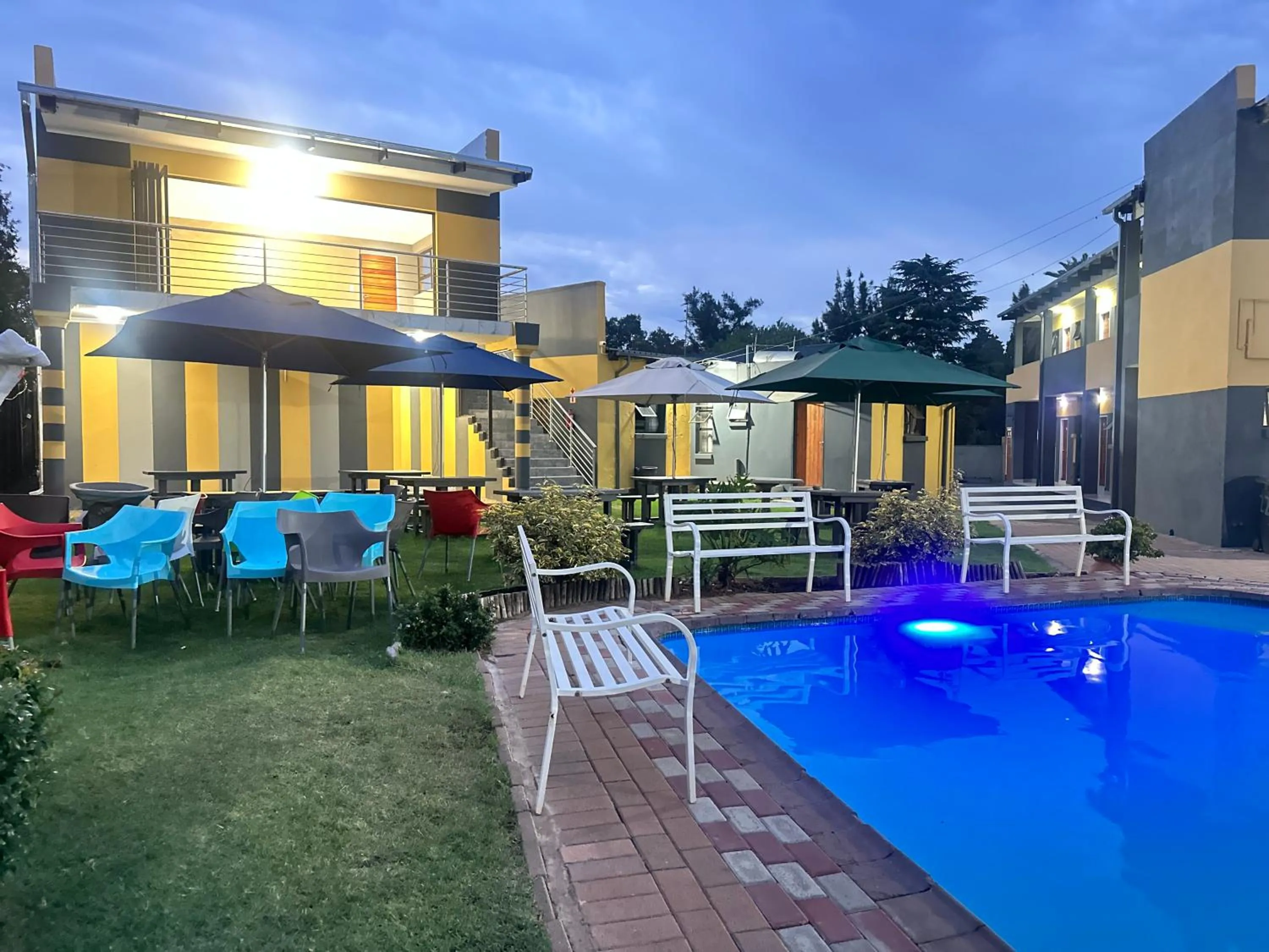 Pool view in Platinum Guest lodge Germiston