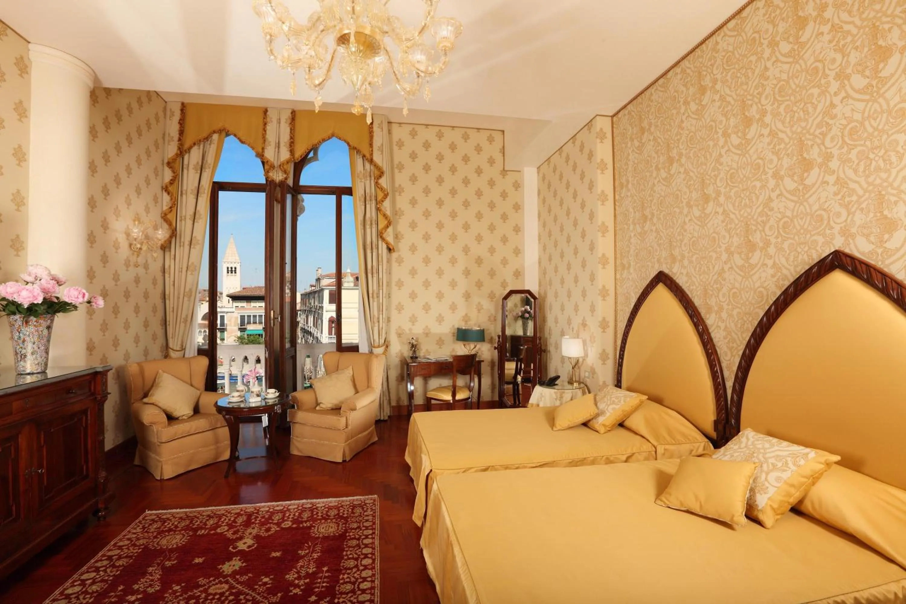 Photo of the whole room, Bed in Hotel Palazzo Stern